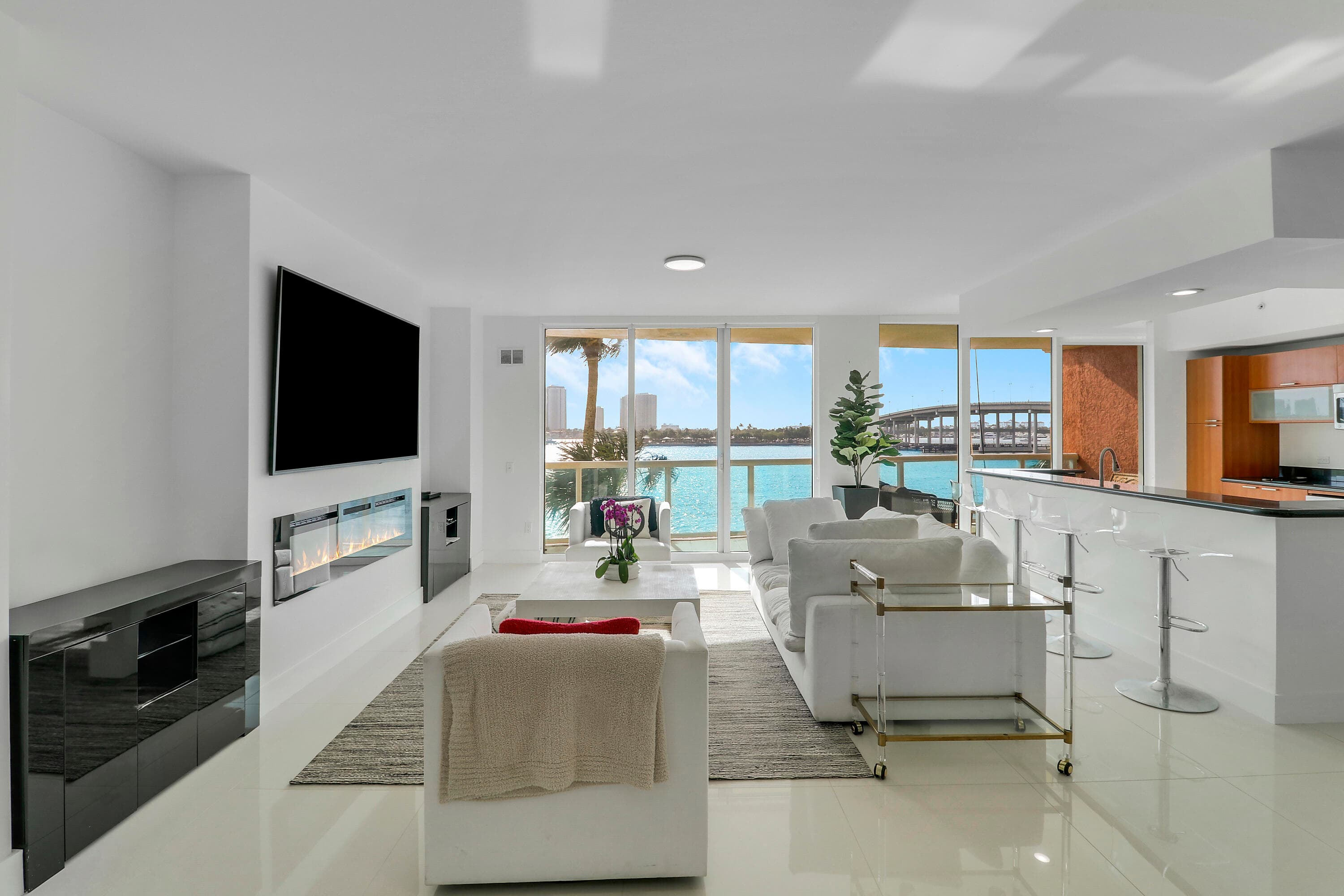 2640 Lake Shore Drive 307, Riviera Beach, FL 33404 — photo 7 of 48