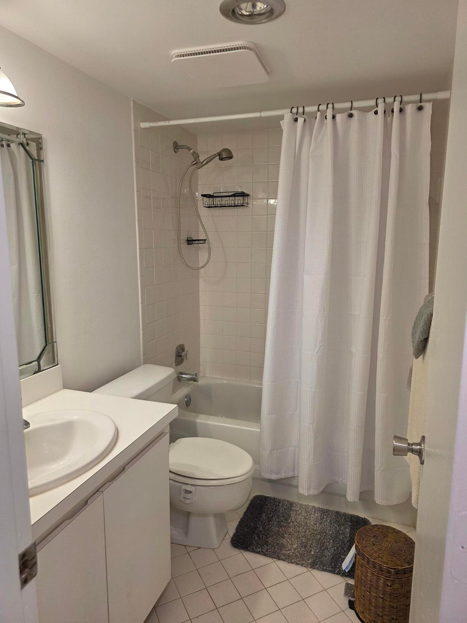 3402 Gardens East Drive 14a, Palm Beach Gardens, FL 33410 — photo 12 of 14
