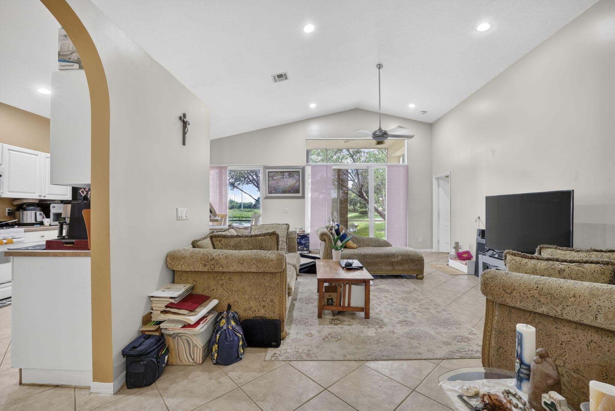 19305 SW 66th Street, Pembroke Pines, FL 33332 — photo 36 of 43