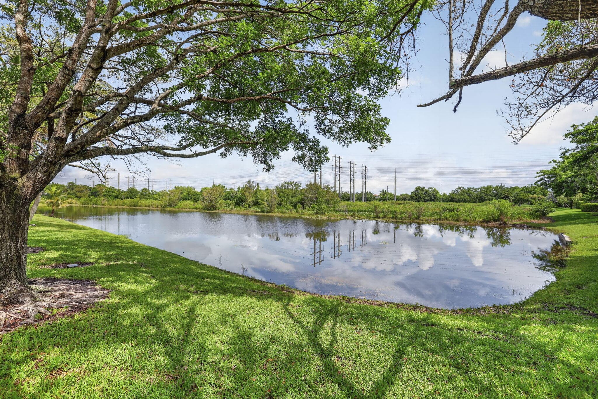 19305 SW 66th Street, Pembroke Pines, FL 33332 — photo 23 of 43