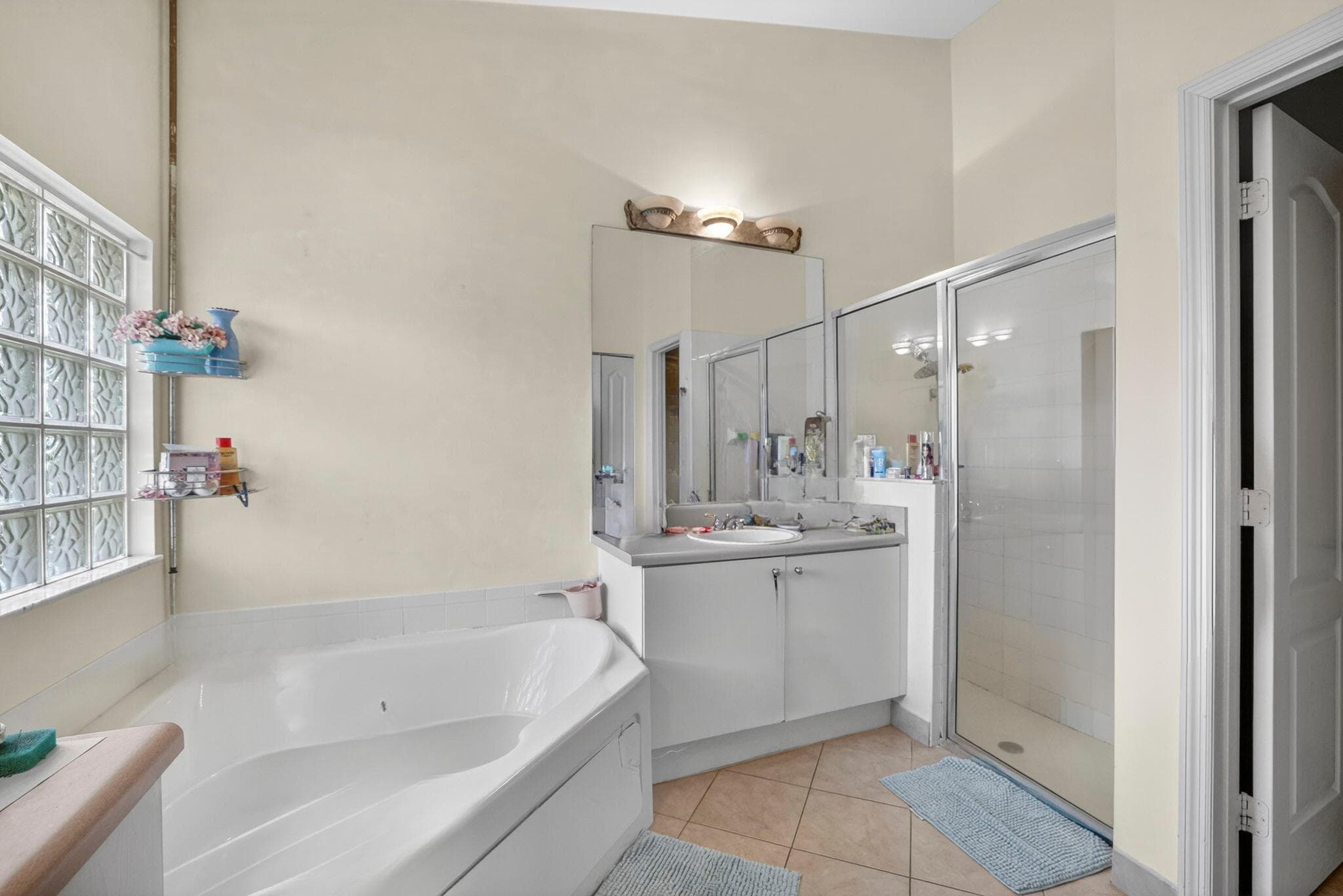 19305 SW 66th Street, Pembroke Pines, FL 33332 — photo 14 of 43