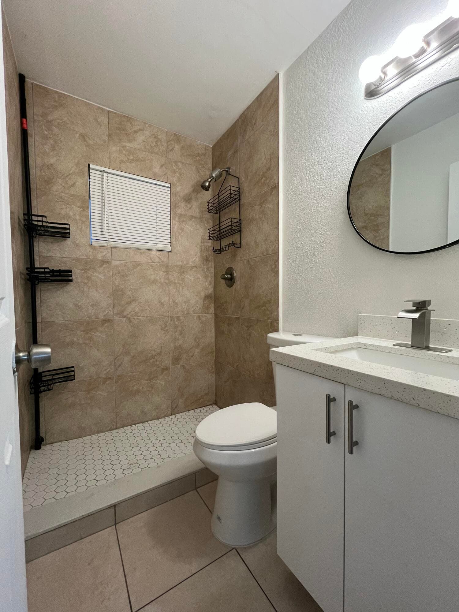 2300 NW 6th Street 2, Fort Lauderdale, FL 33311 — photo 6 of 7