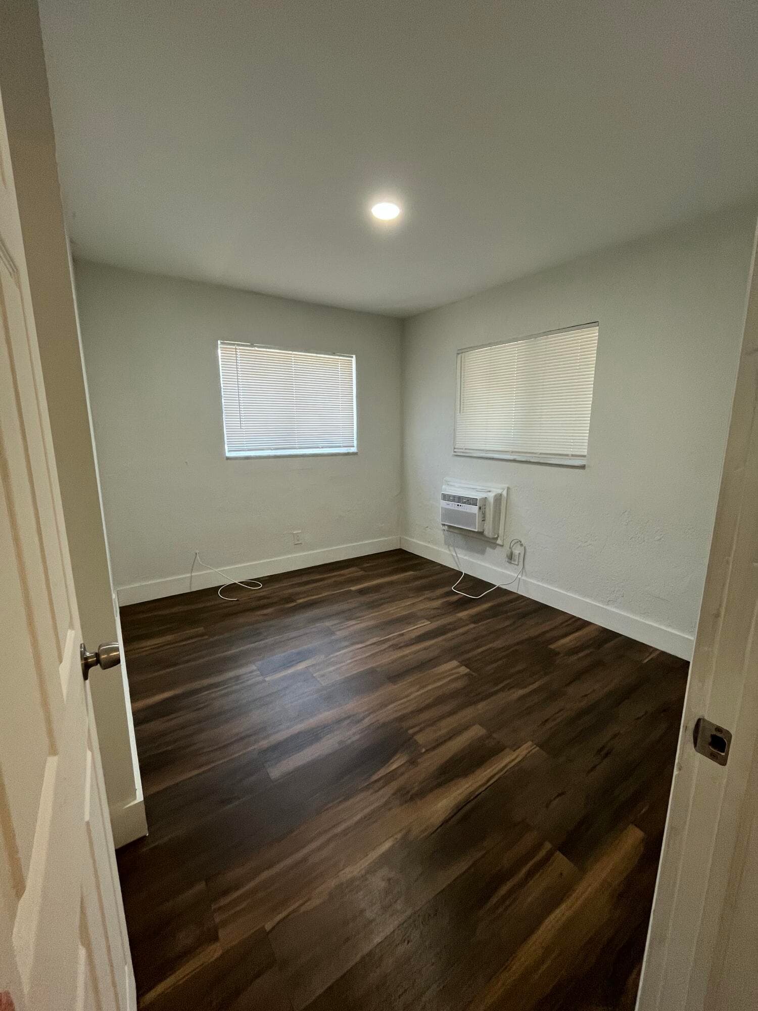 2300 NW 6th Street 2, Fort Lauderdale, FL 33311 — photo 5 of 7
