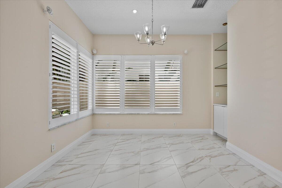 208 Glacier Street, Palm Beach Gardens, FL 33410 — photo 15 of 84