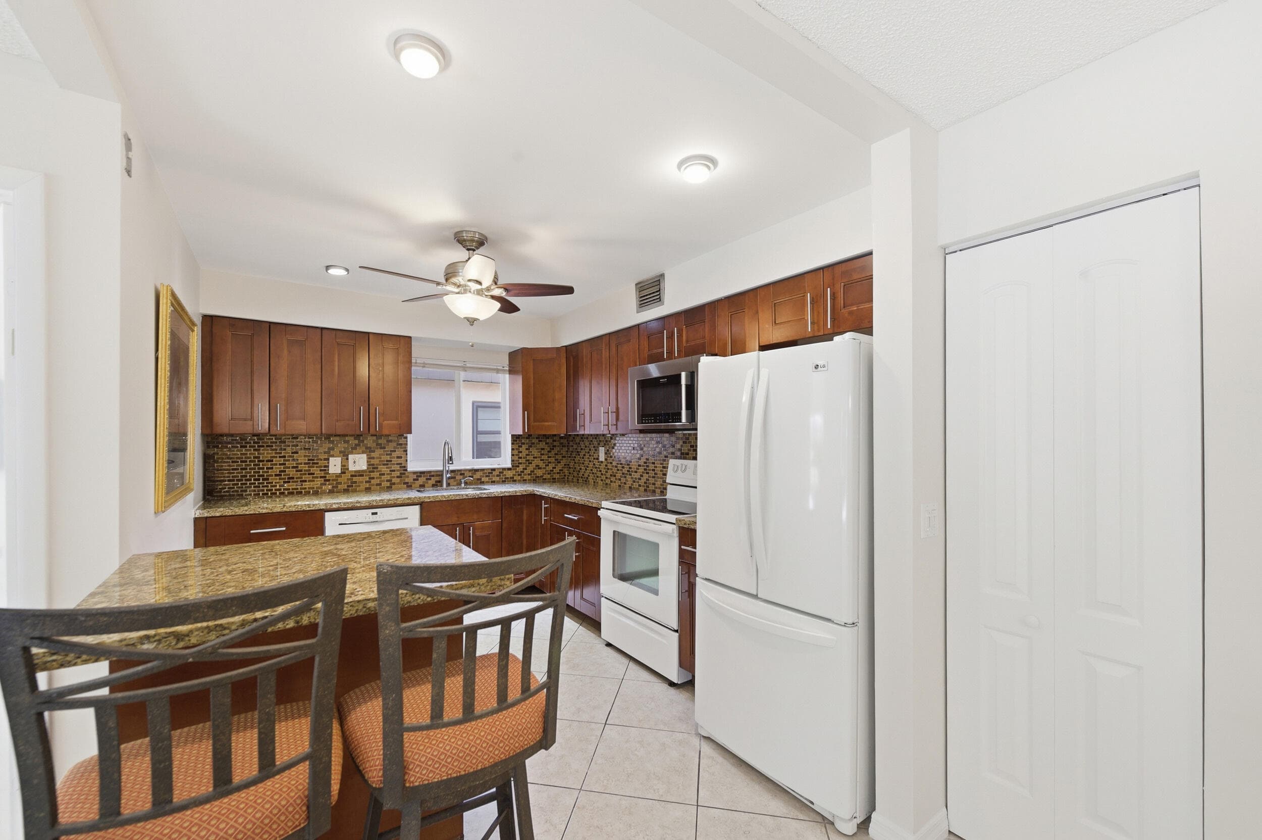 129 Piedmont C, Delray Beach, FL 33484 — photo 12 of 52