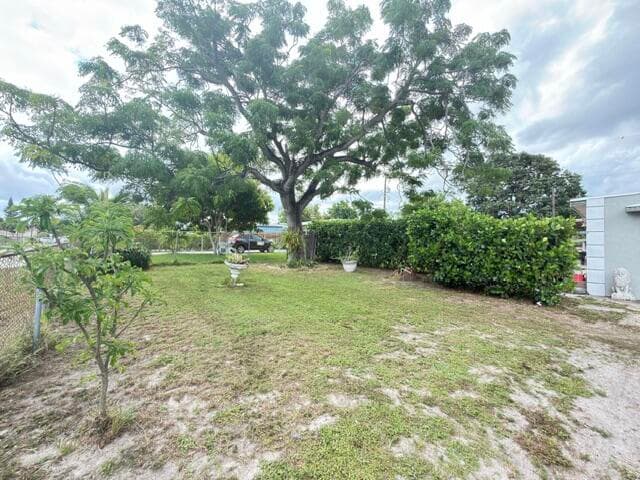 1185 Alto Road, Lake Worth, FL 33462 — photo 11 of 15