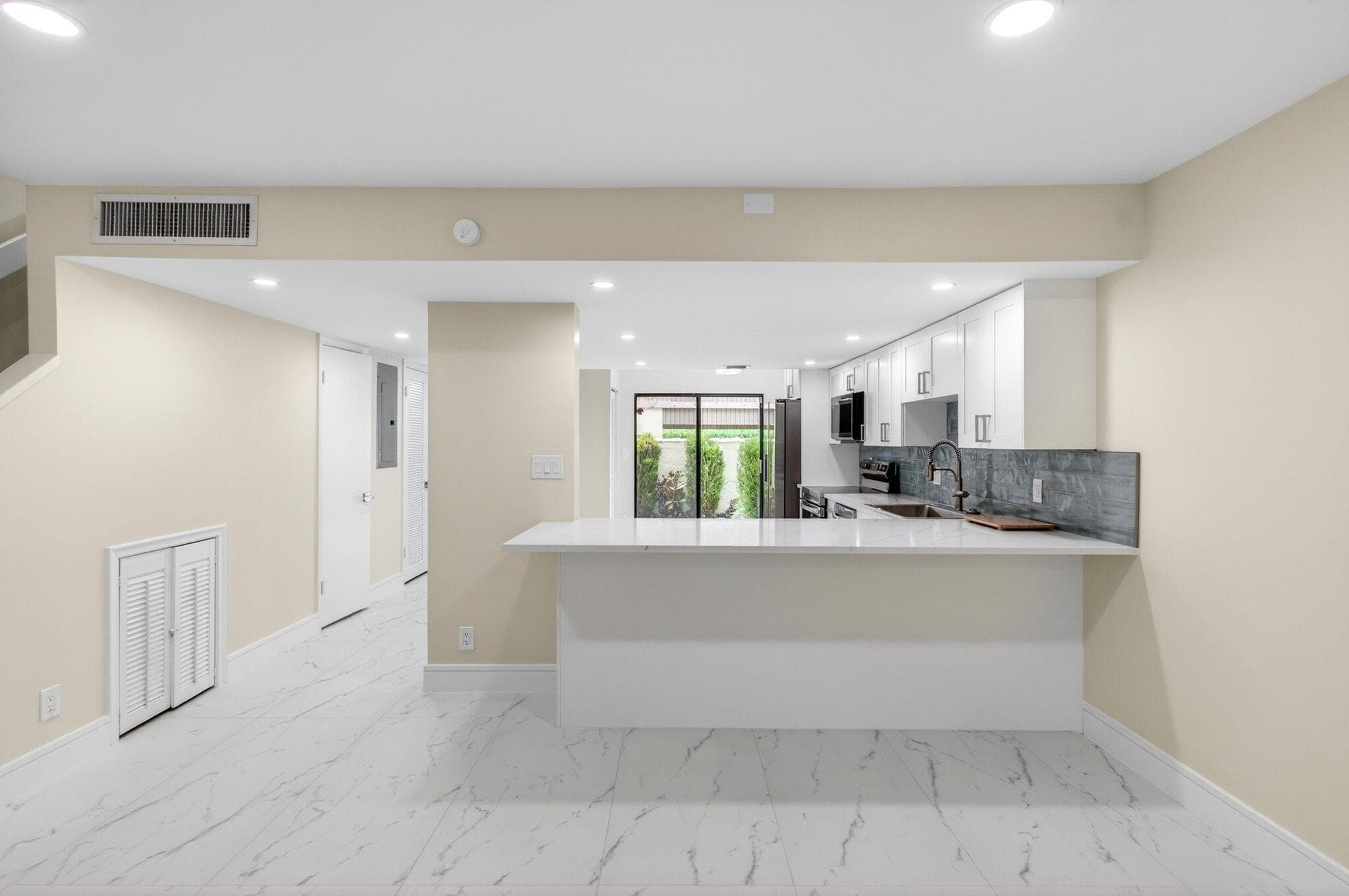 1330 NW 13th Street 12, Boca Raton, FL 33486 — photo 10 of 52