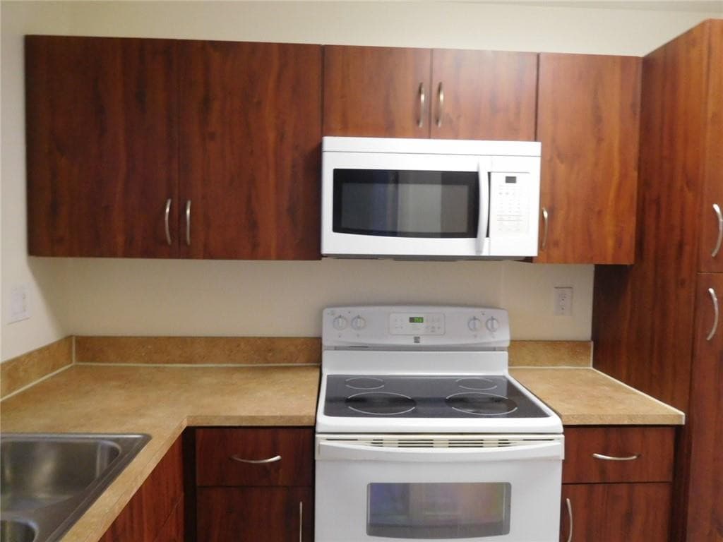 1425 Arthur Street 414b, Hollywood, FL 33020 — photo 22 of 50