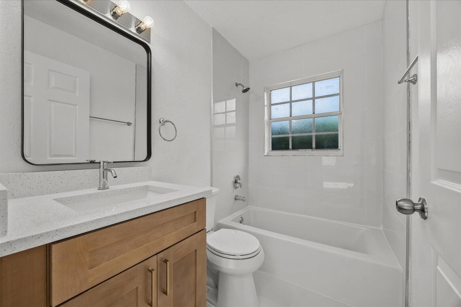 1561 NW 7th Lane, Pompano Beach, FL 33060 — photo 17 of 30