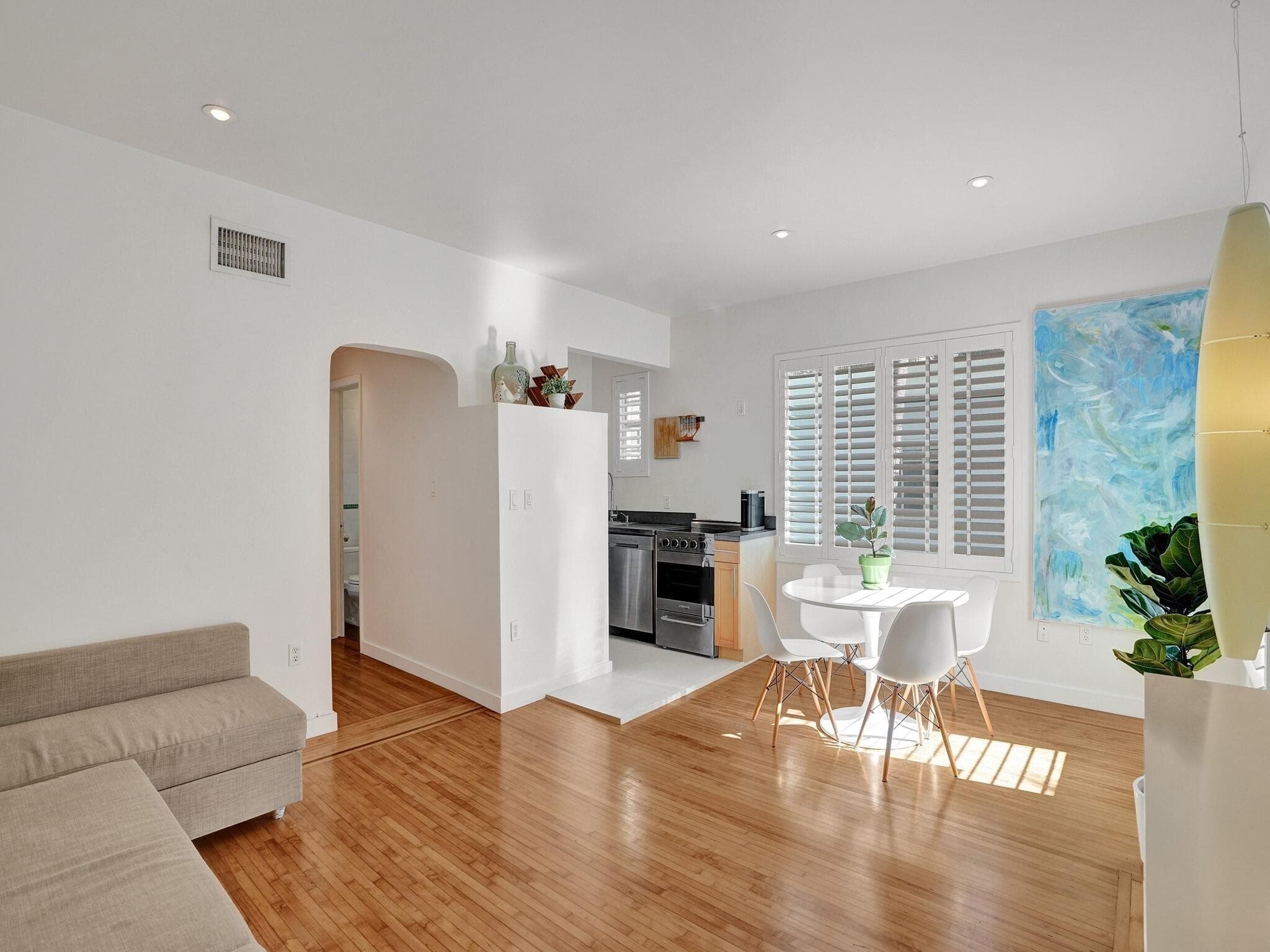 815 Euclid Avenue 10, Miami Beach, FL 33139 — photo 16 of 40