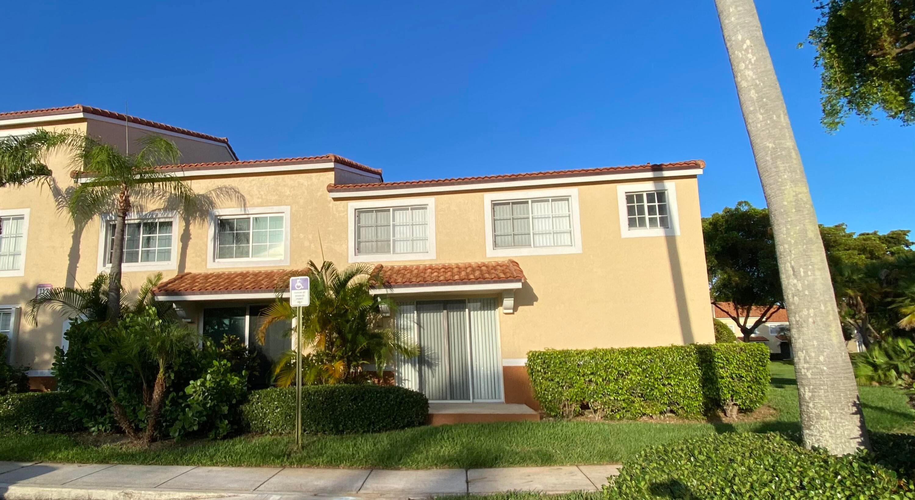 117 Yacht Club Way 111, Hypoluxo, FL 33462 — photo 1 of 16