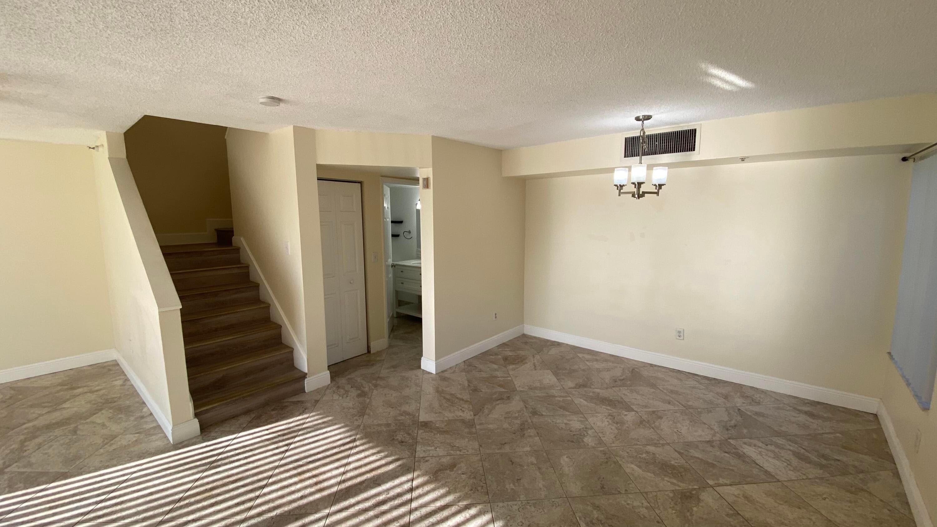117 Yacht Club Way 111, Hypoluxo, FL 33462 — photo 11 of 16