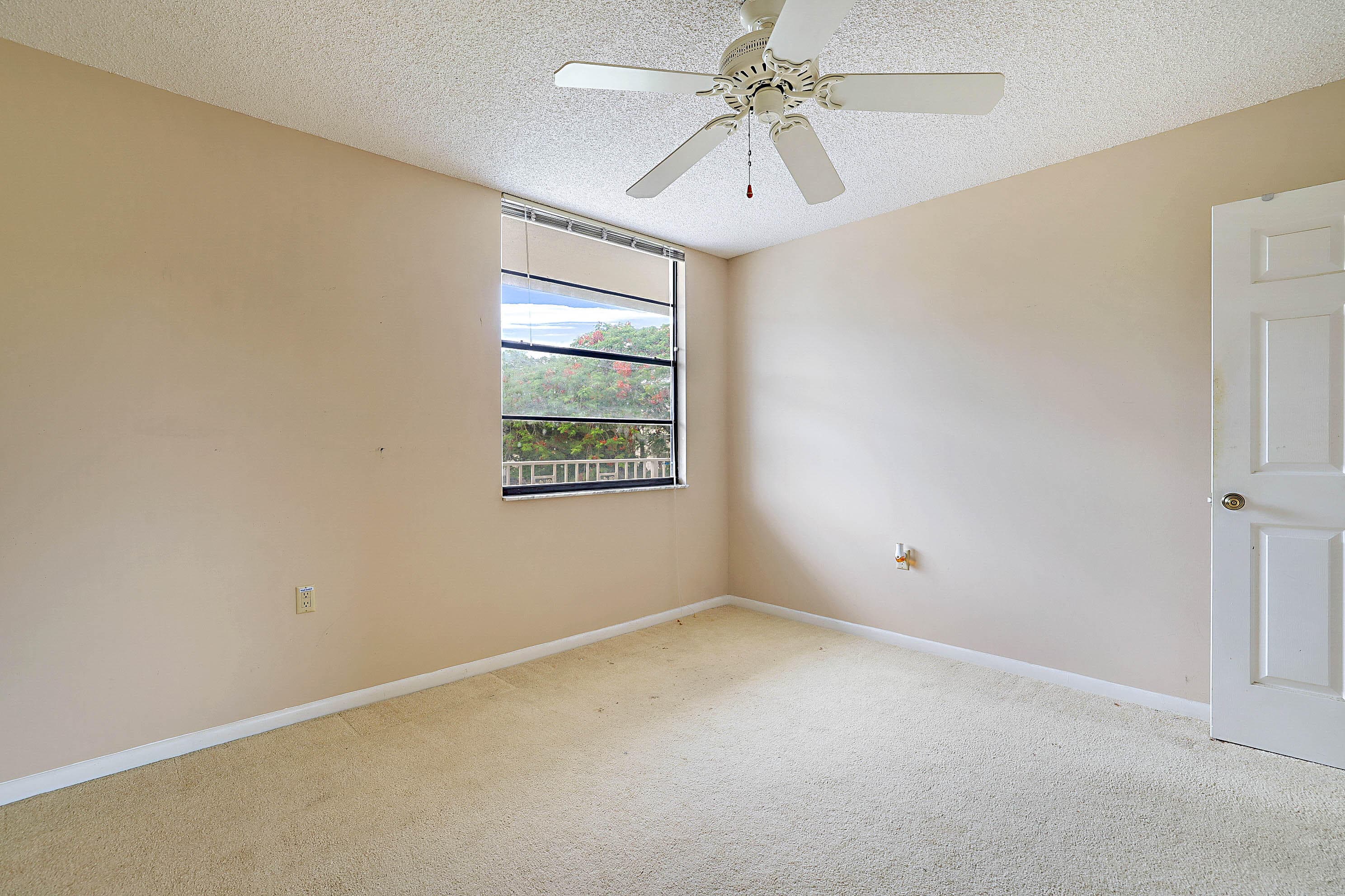 3526 Whitehall Drive 302, West Palm Beach, FL 33401 — photo 20 of 25