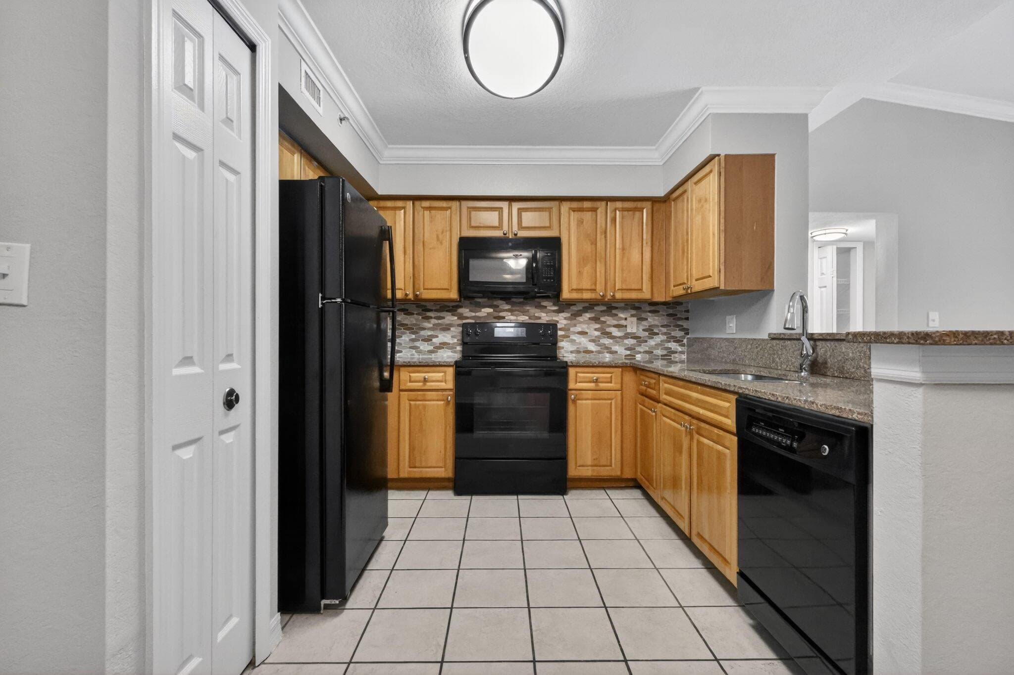15155 Michelangelo Boulevard 207, Delray Beach, FL 33446 — photo 9 of 44