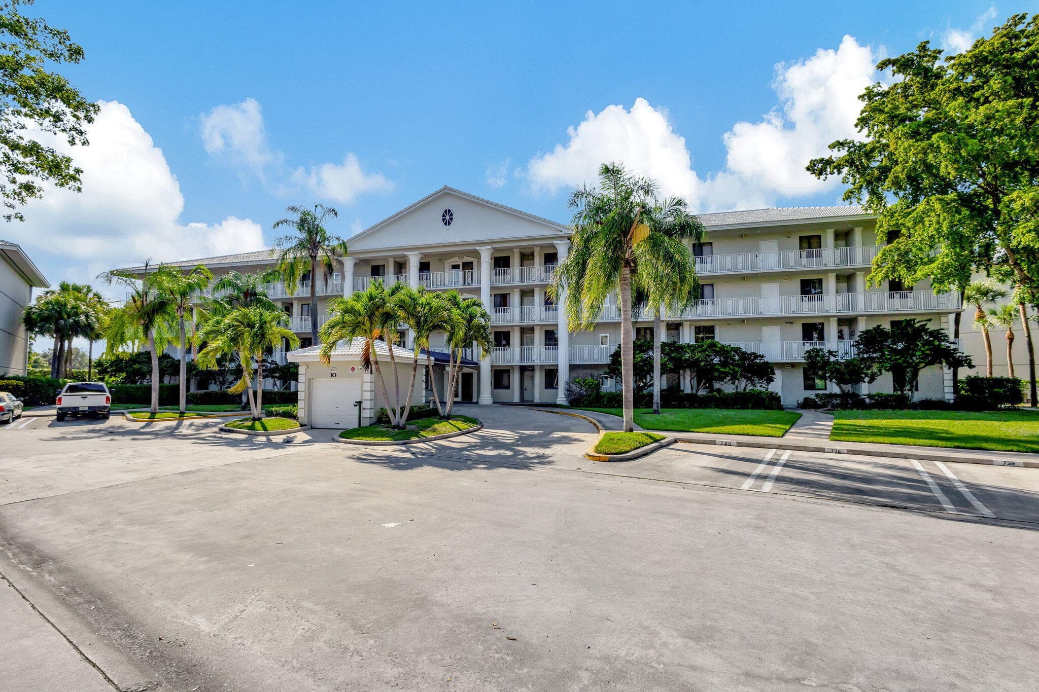 2741 Village Boulevard 104, West Palm Beach, FL 33409 — photo 36 of 37