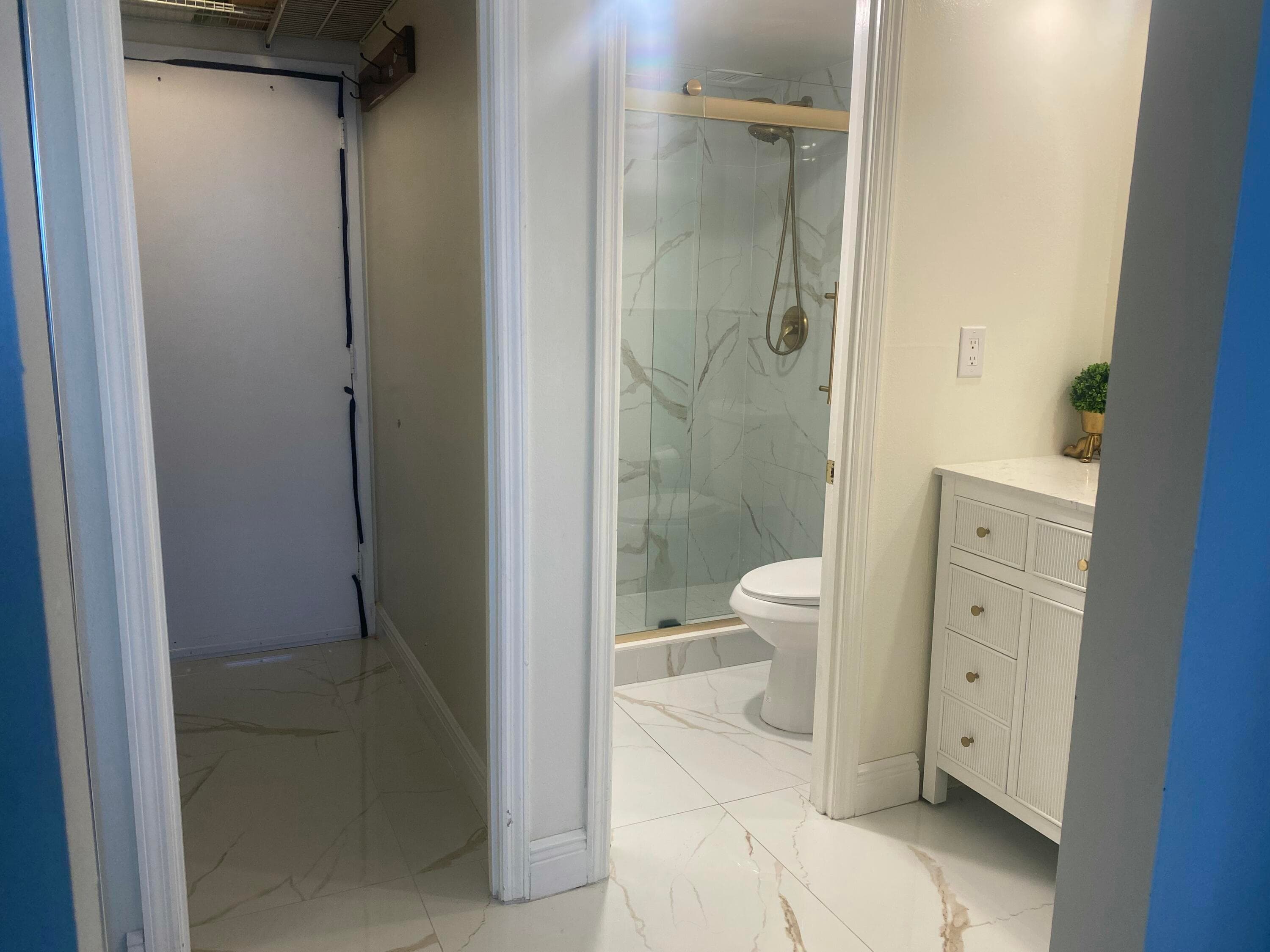 7001 Environ Boulevard 403, Lauderhill, FL 33319 — photo 23 of 31