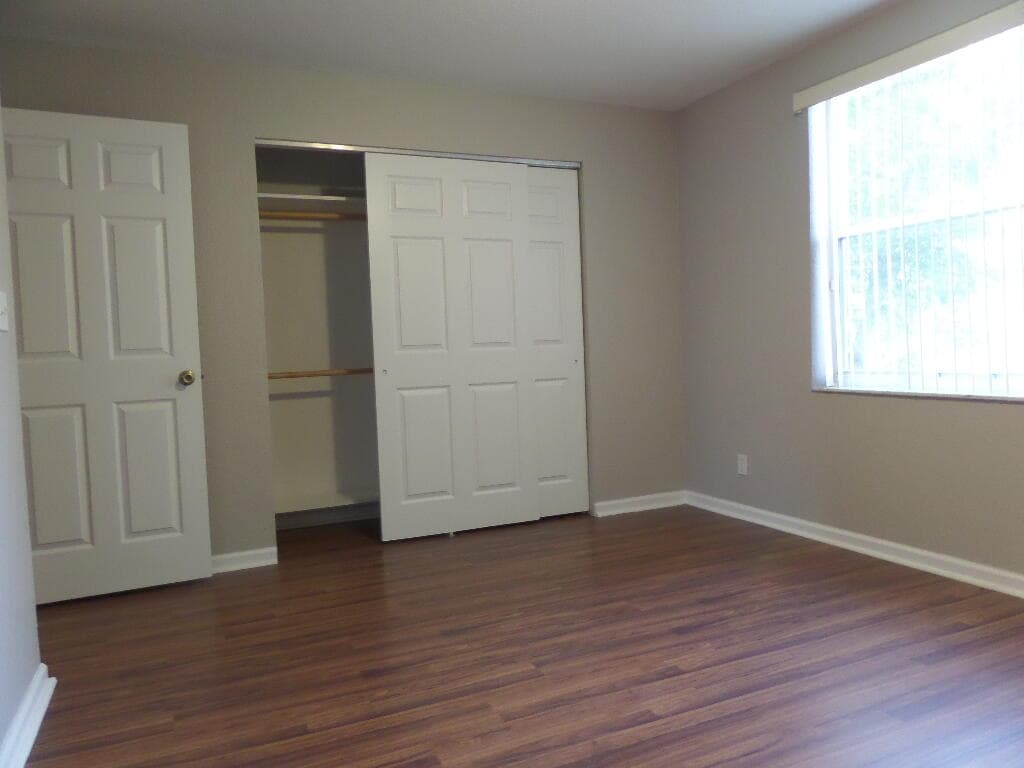 862 Summit Lake Drive, West Palm Beach, FL 33405 — photo 10 of 18