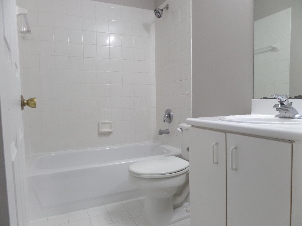 862 Summit Lake Drive, West Palm Beach, FL 33405 — photo 15 of 18