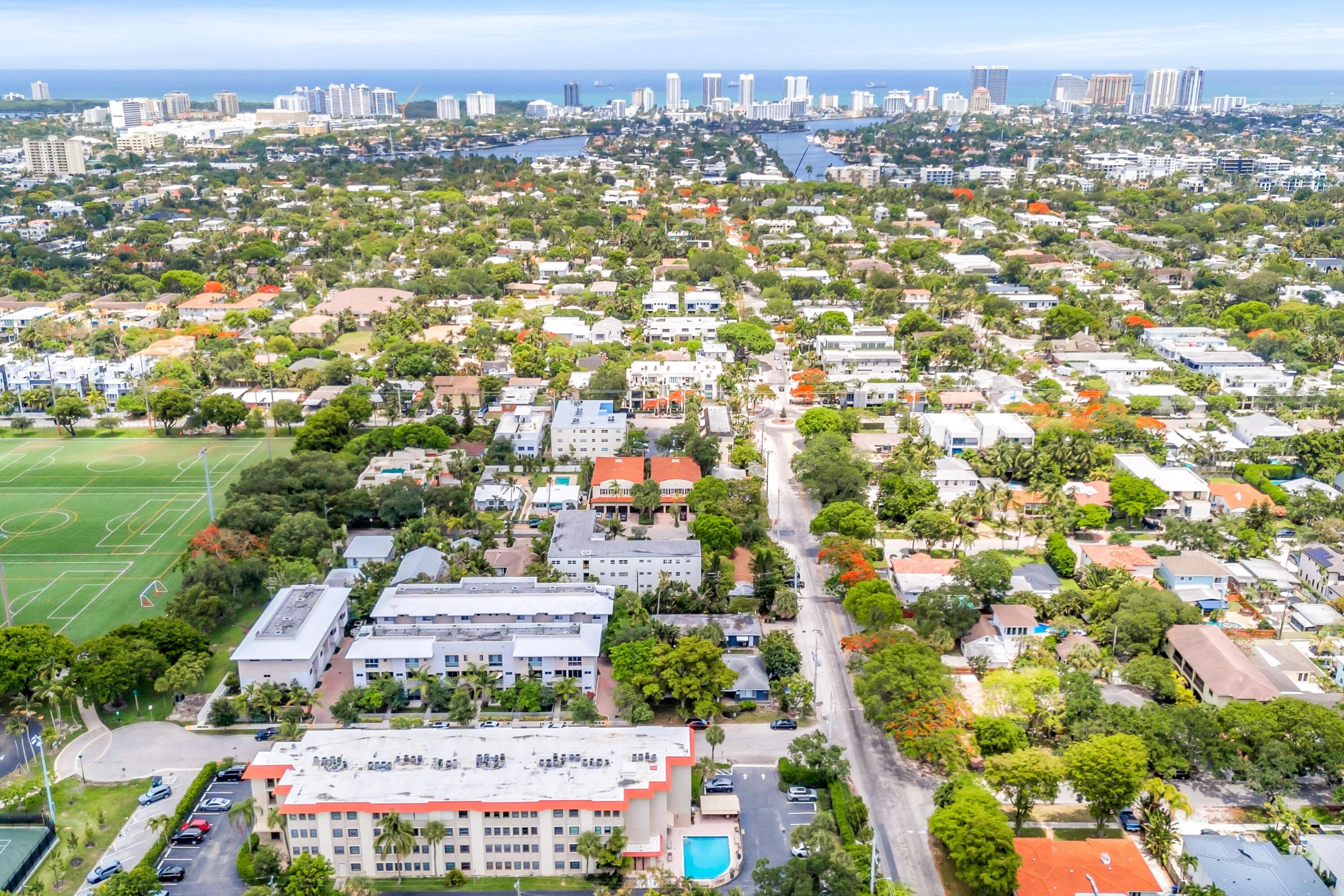 615 NE 12th Avenue 312, Fort Lauderdale, FL 33304 — photo 32 of 34