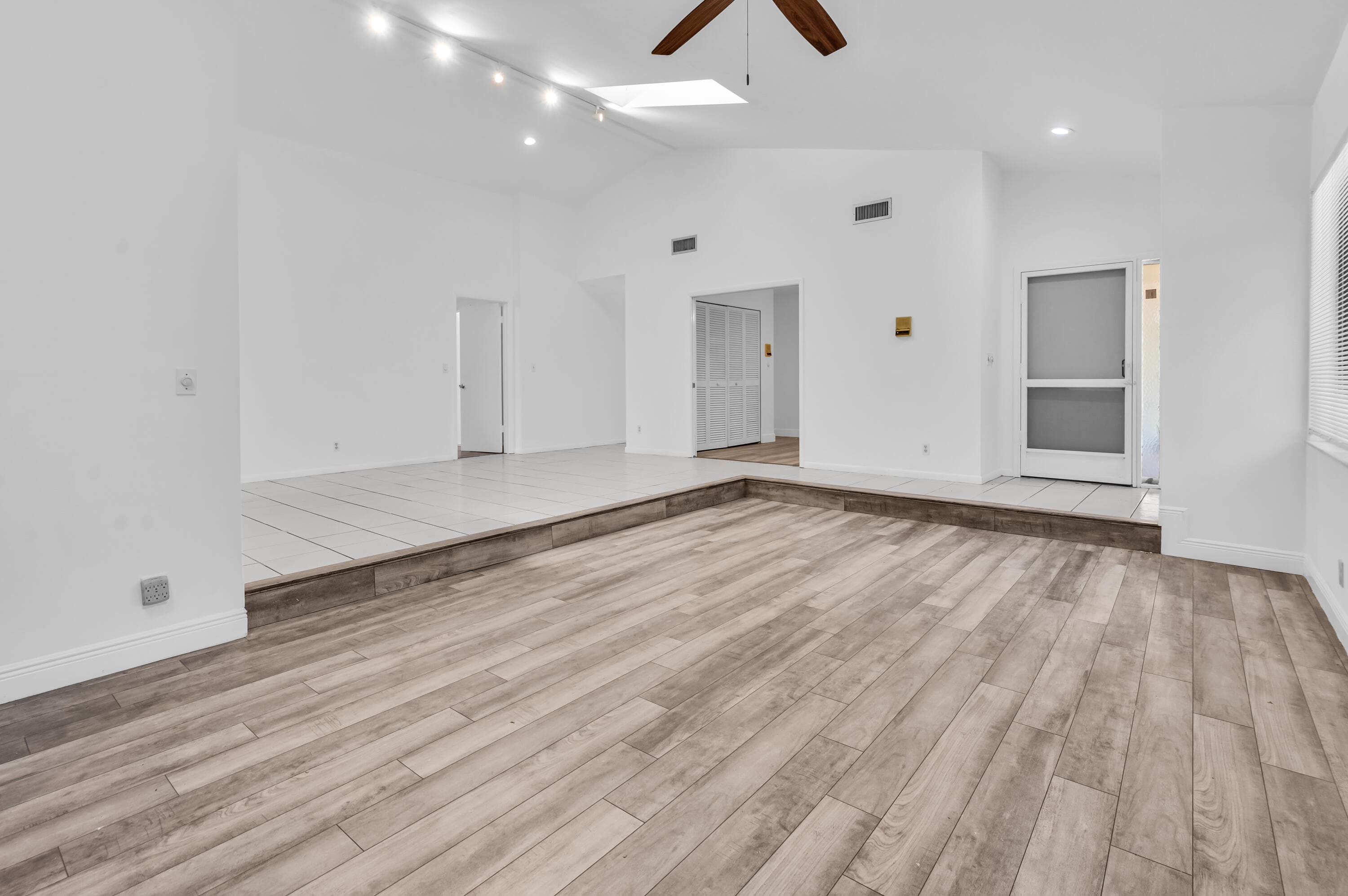 7755 E Kenway Pl Place E, Boca Raton, FL 33433 — photo 2 of 25