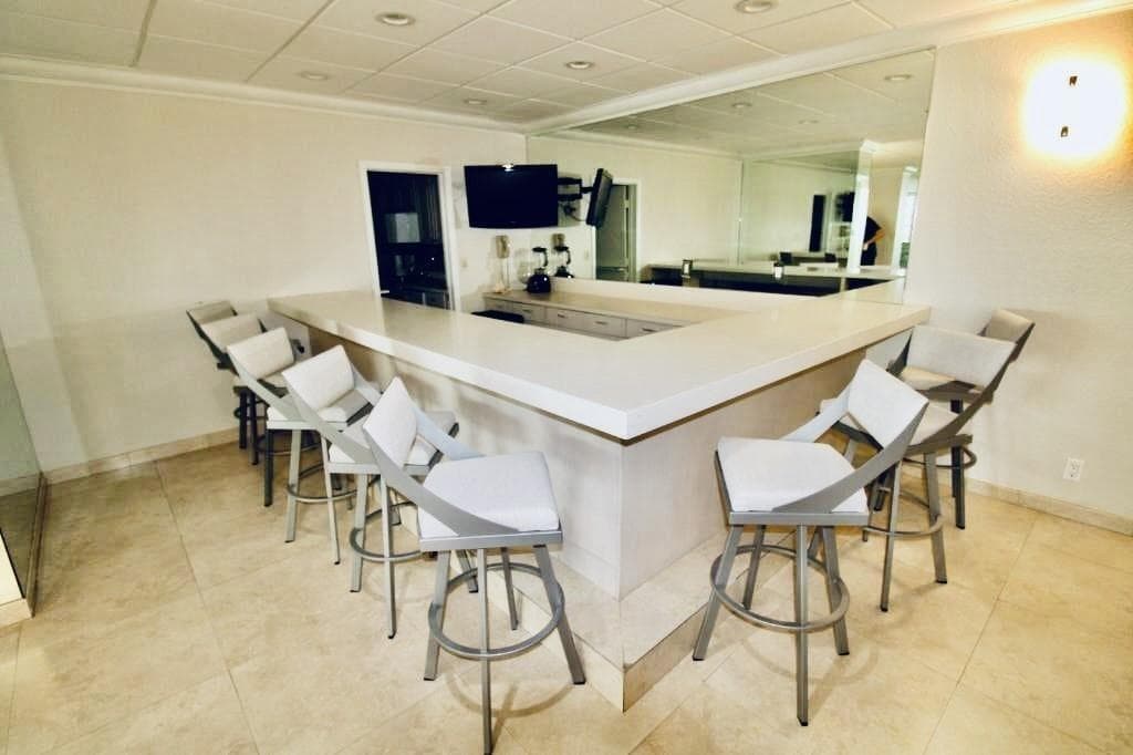 3900 Galt Ocean Drive 1208, Fort Lauderdale, FL 33308 — photo 10 of 35