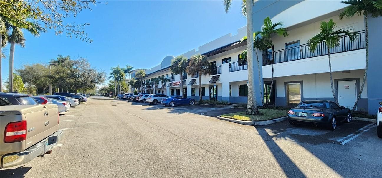 9100 Belvedere Road 213, Royal Palm Beach, FL 33411 — photo 3 of 31