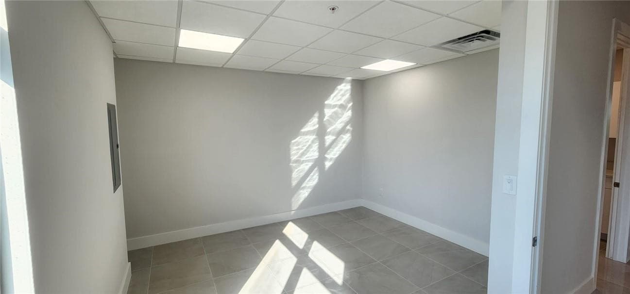 9100 Belvedere Road 213, Royal Palm Beach, FL 33411 — photo 17 of 31