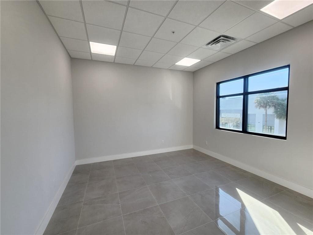 9100 Belvedere Road 213, Royal Palm Beach, FL 33411 — photo 21 of 31