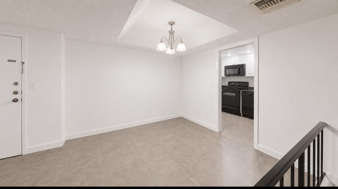 3740 Inverrary Drive 3g, Lauderhill, FL 33319 — photo 8 of 35
