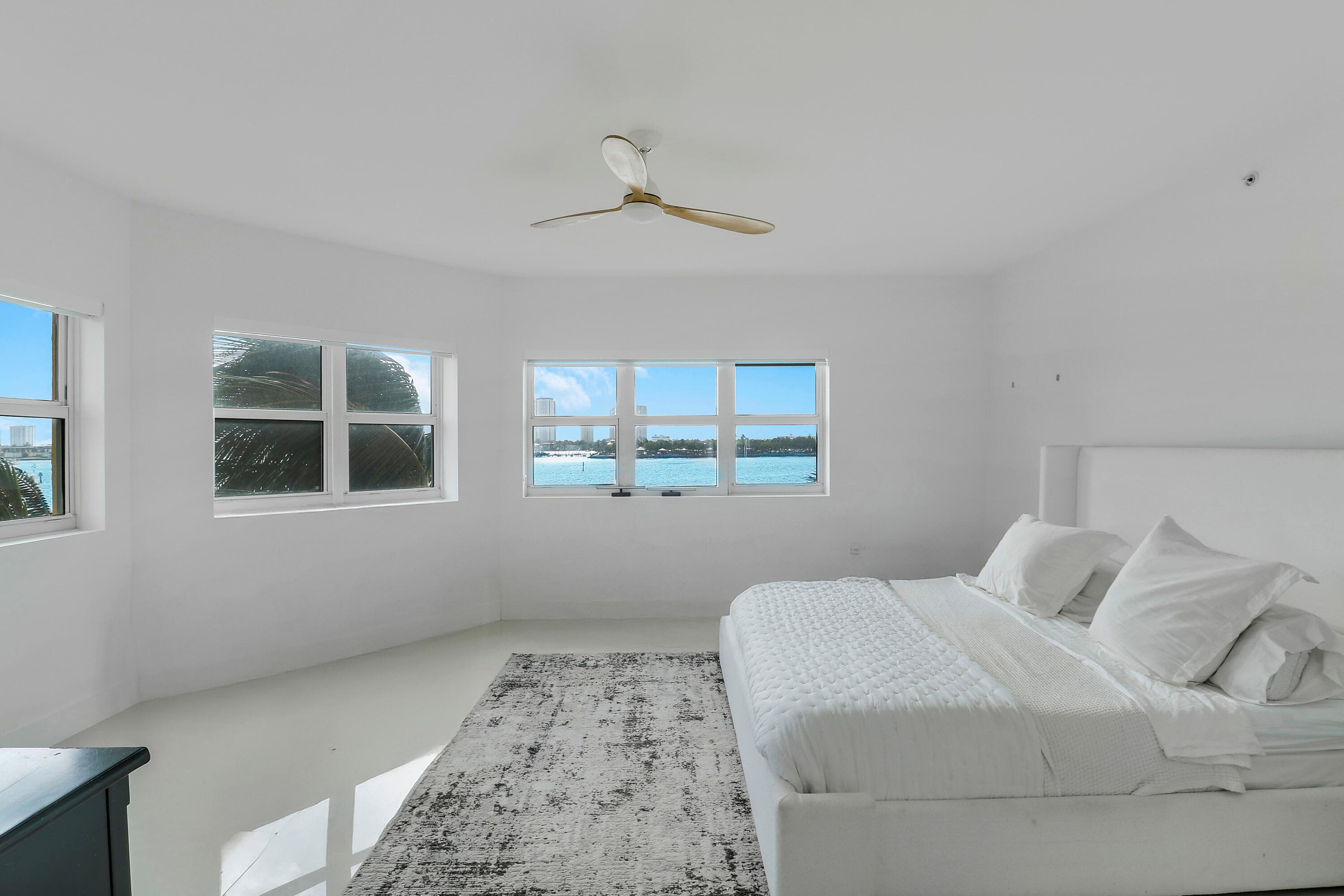 2640 Lake Shore Drive 307, Riviera Beach, FL 33404 — photo 32 of 48