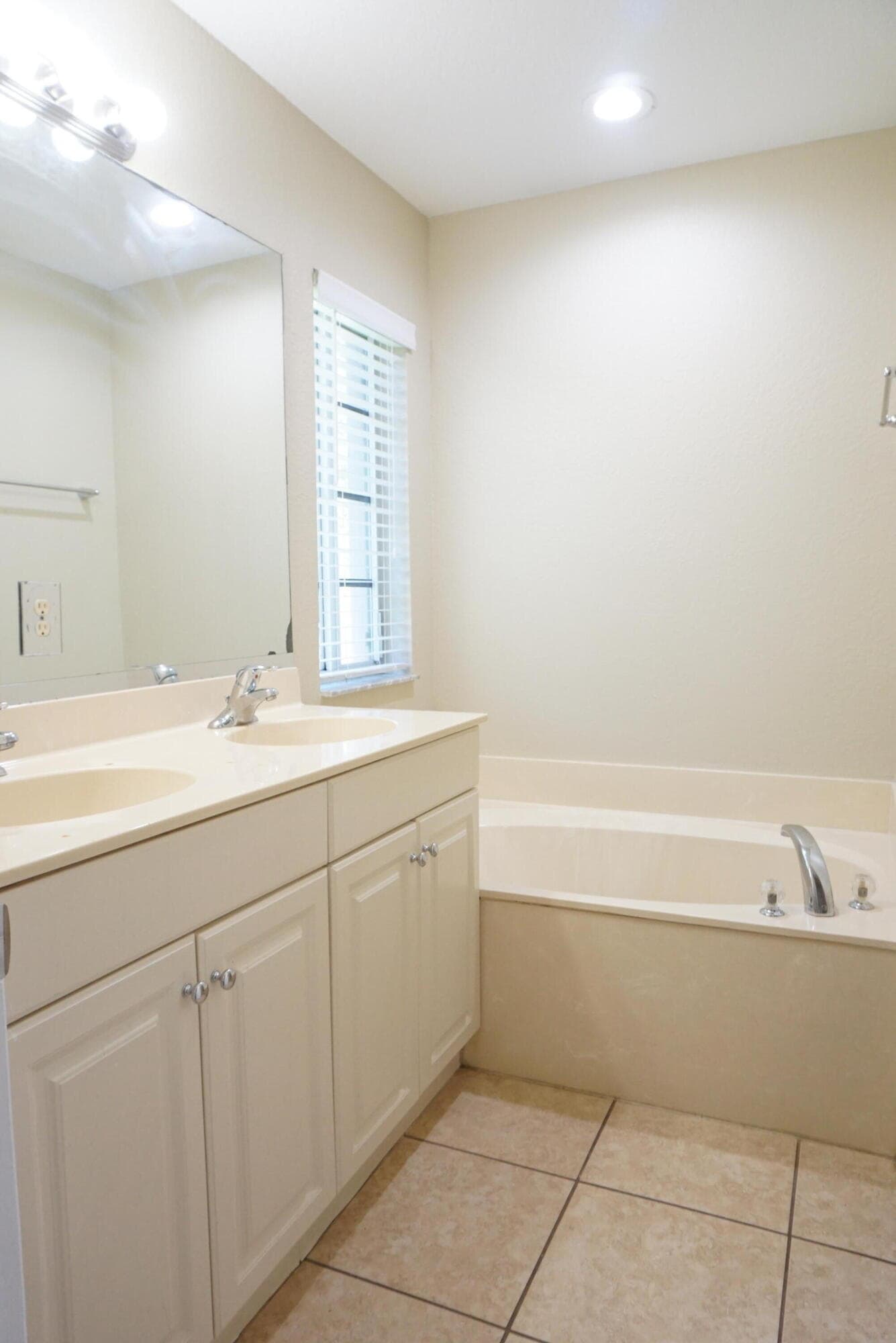 1964 Flamingo Place, Riviera Beach, FL 33404 — photo 13 of 32