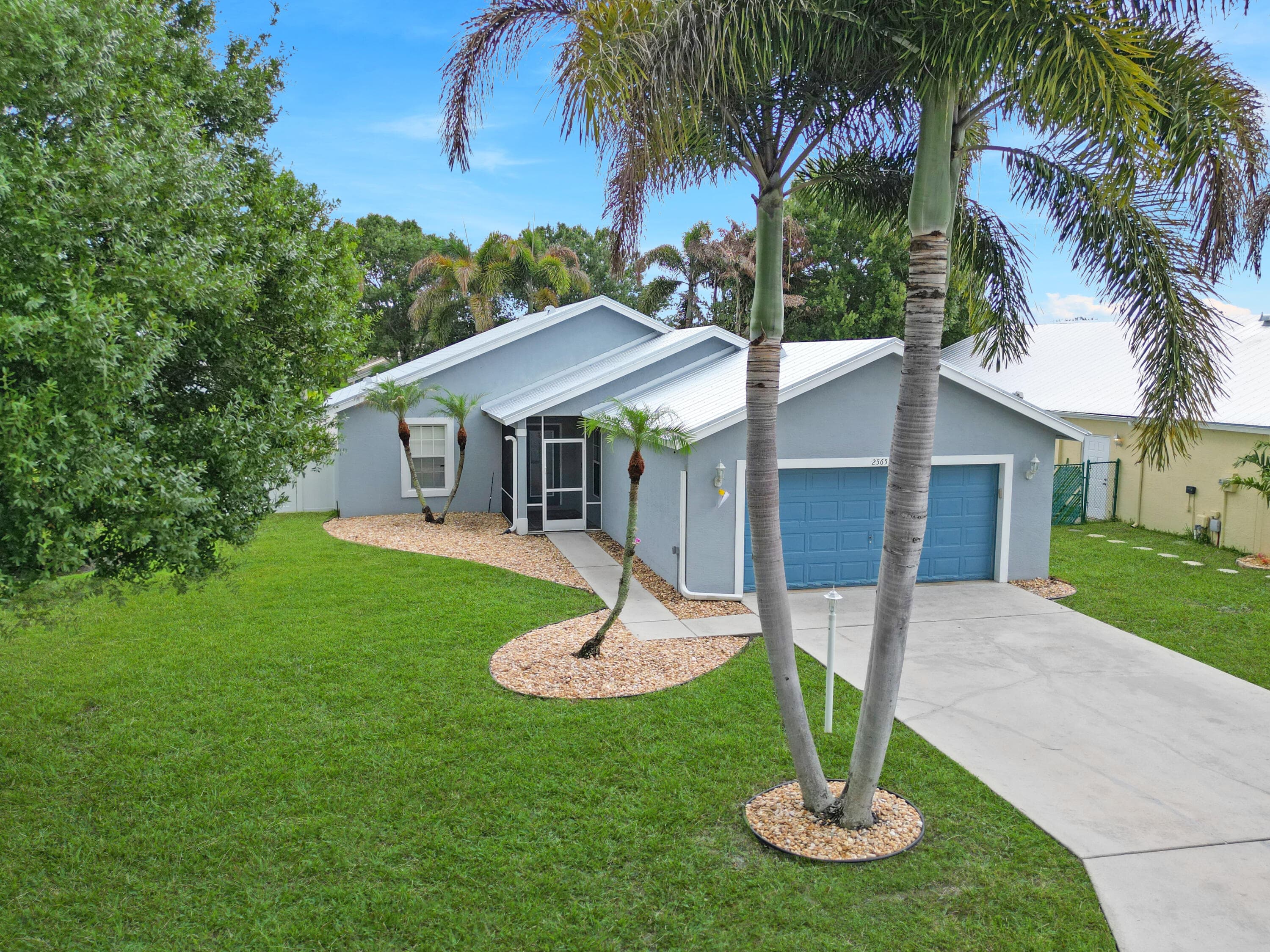 2565 SW Riviera Road, Stuart, FL 34997 — photo 2 of 22