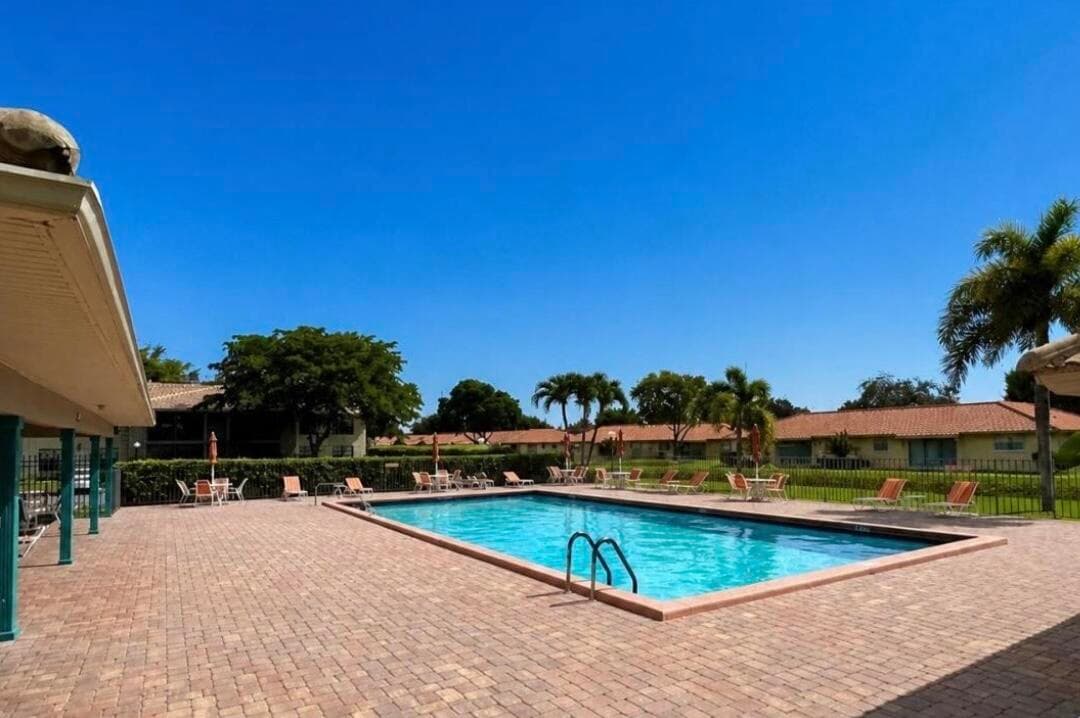 9935 Pineapple Tree Drive Apt 208, Boynton Beach, FL 33436 — photo 18 of 19