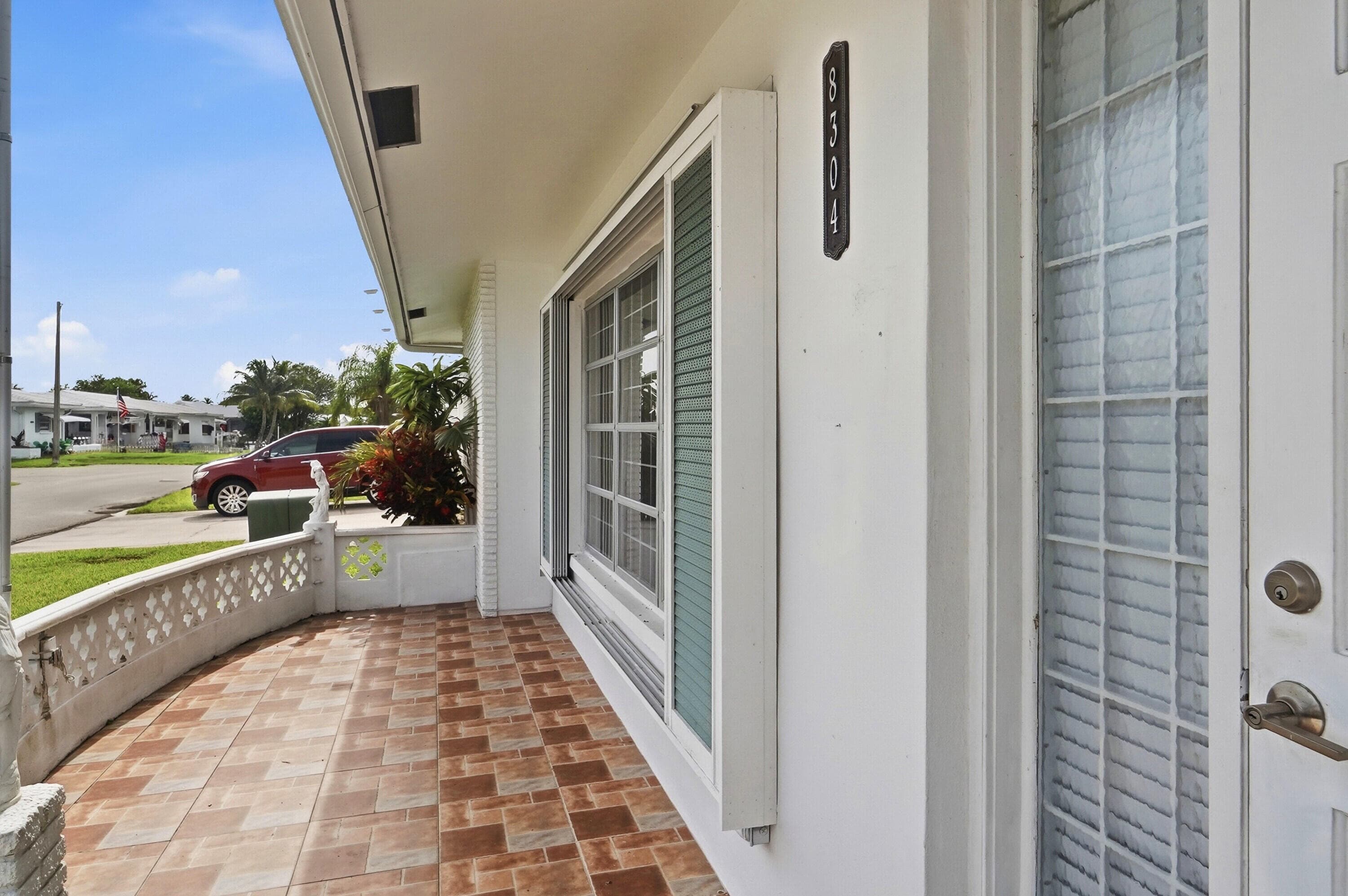 8304 NW 59th Street, Tamarac, FL 33321 — photo 3 of 37