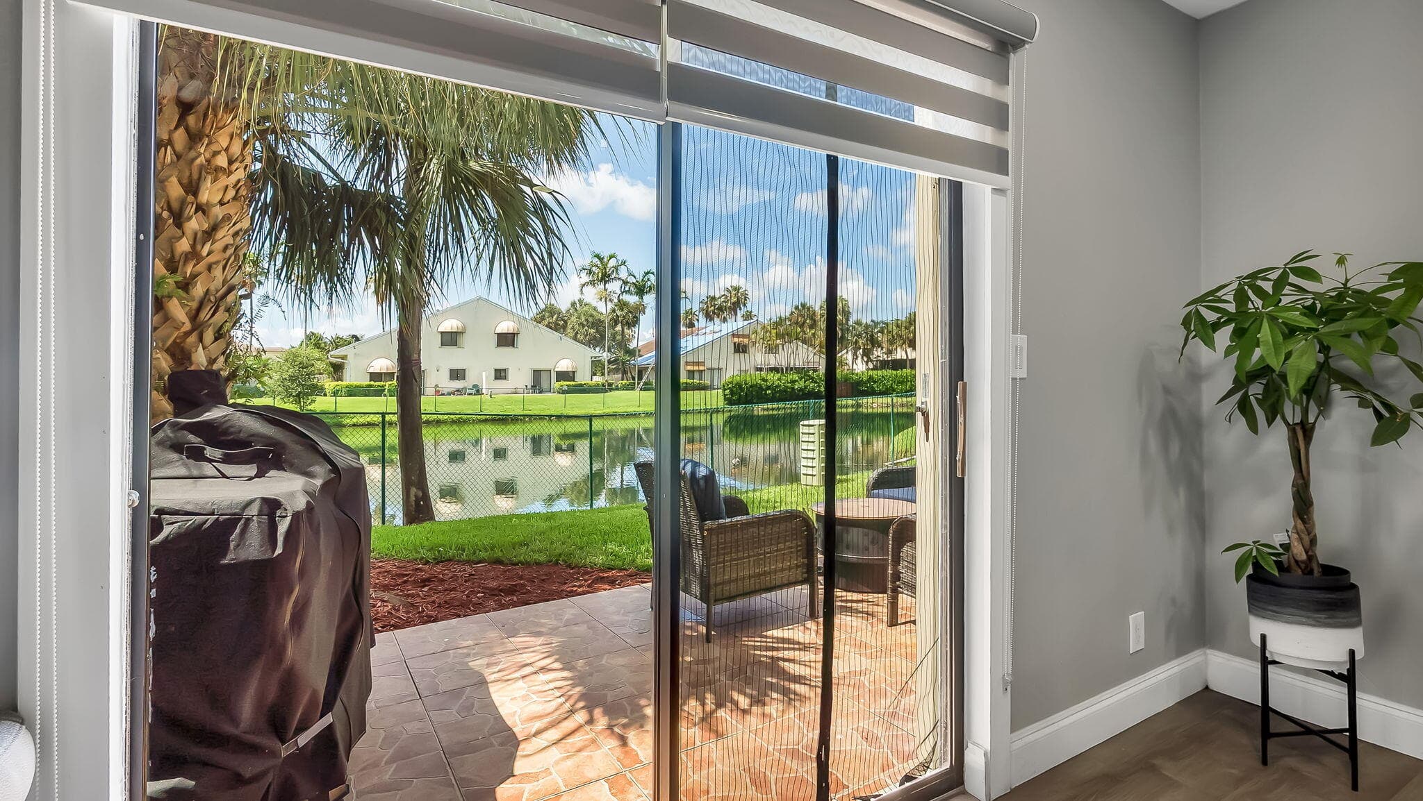 10244 NW 33rd Place, Sunrise, FL 33351 — photo 10 of 48