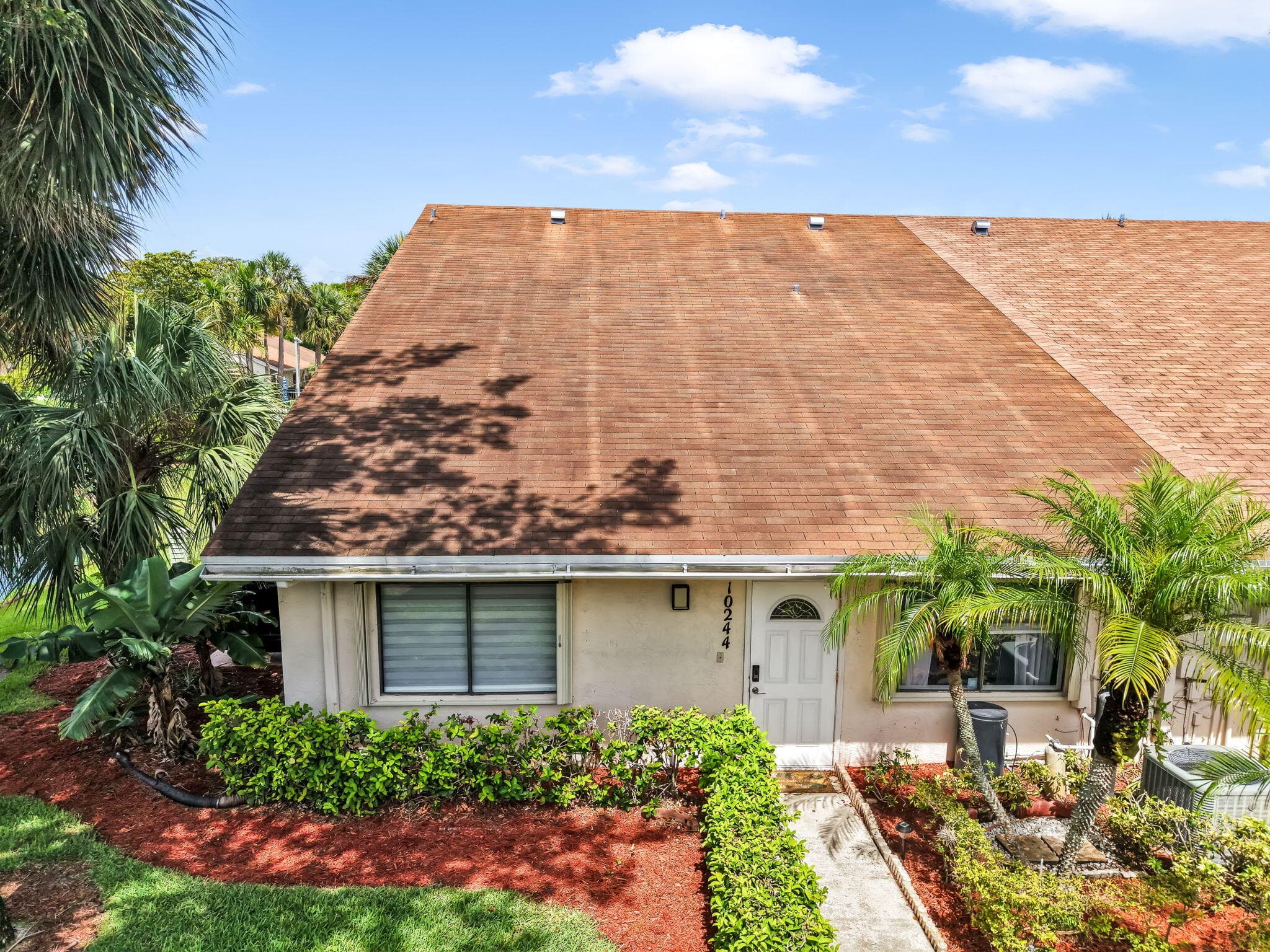 10244 NW 33rd Place, Sunrise, FL 33351 — photo 5 of 48