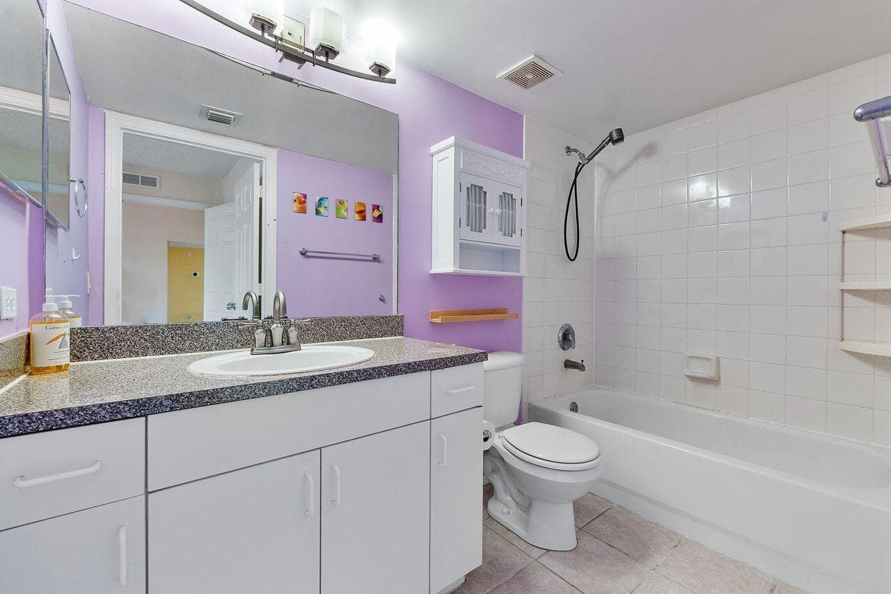 5011 Wiles Road Unit 303, Coconut Creek, FL 33073 — photo 5 of 35