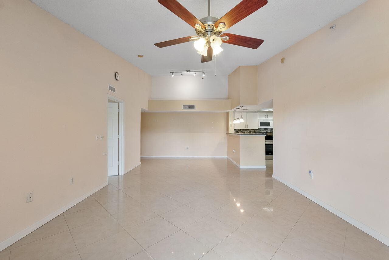 5011 Wiles Road Unit 303, Coconut Creek, FL 33073 — photo 22 of 35