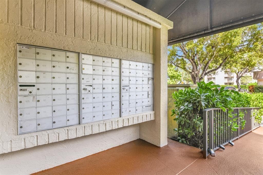 2501 Riverside Drive 206-a, Coral Springs, FL 33065 — photo 4 of 28