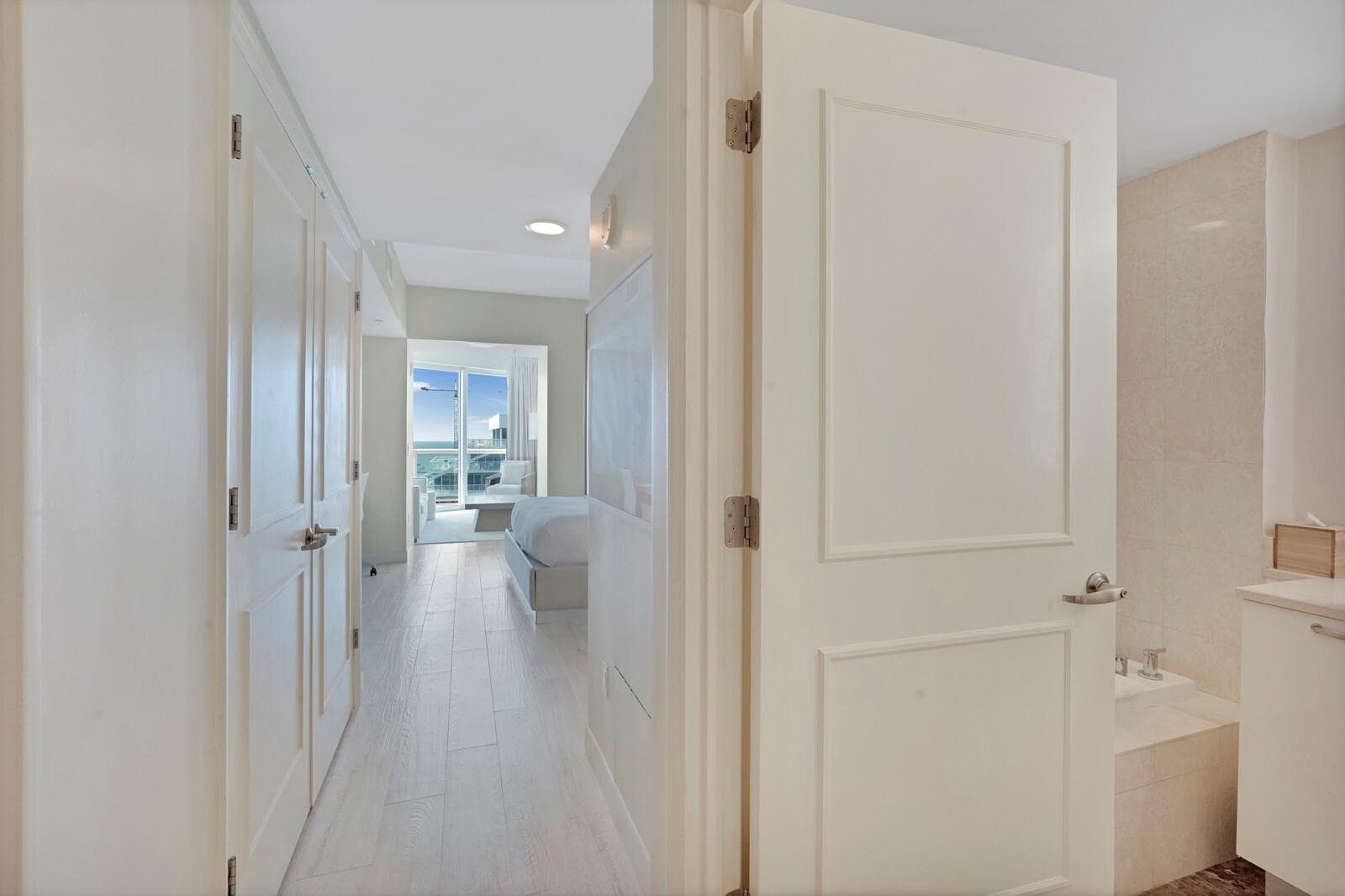 505 N Fort Lauderdale Beach Boulevard 2509, Fort Lauderdale, FL 33304 — photo 18 of 23