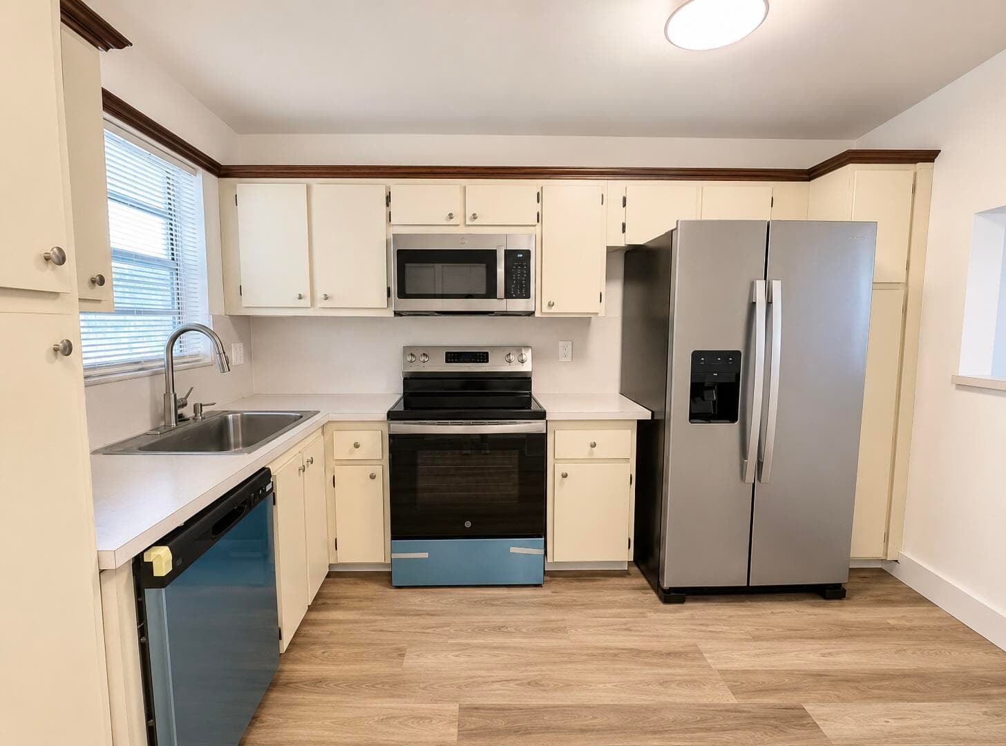 601 S State Road 7 2h, Margate, FL 33068 — photo 2 of 12