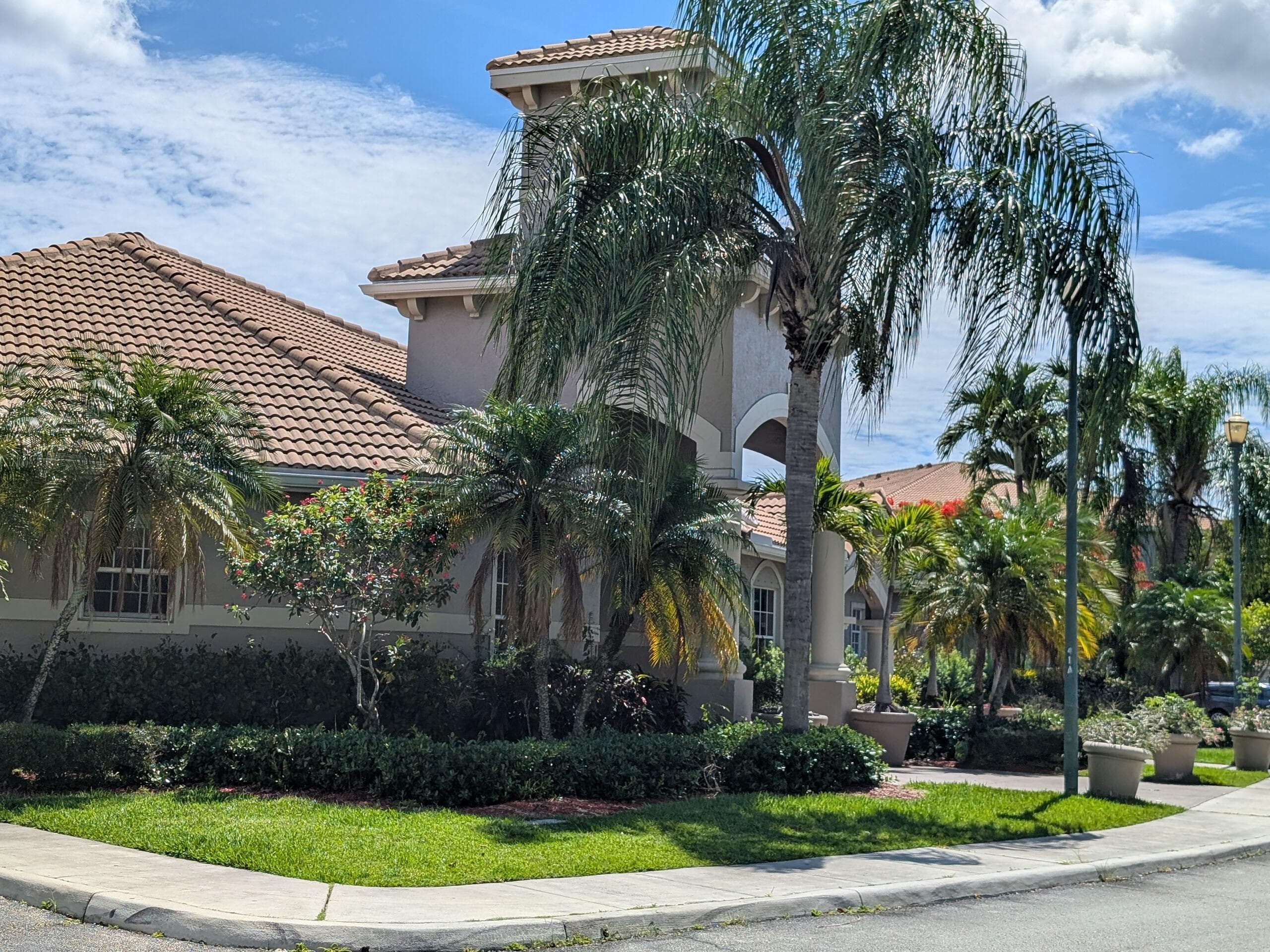 5001 Wiles Road 105, Coconut Creek, FL 33073 — photo 20 of 32