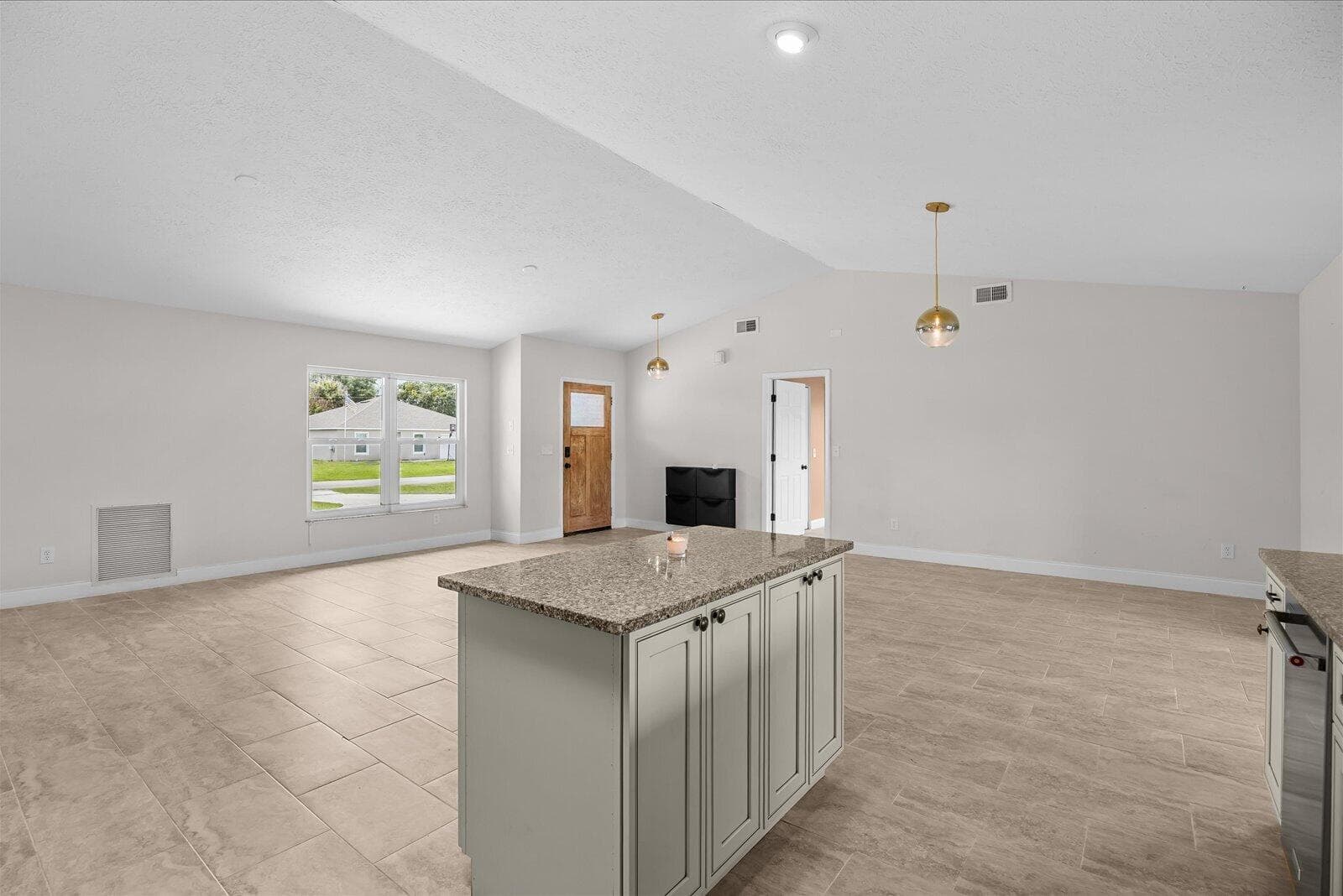 371 SW Butler Avenue, Port St. Lucie, FL 34983 — photo 10 of 33