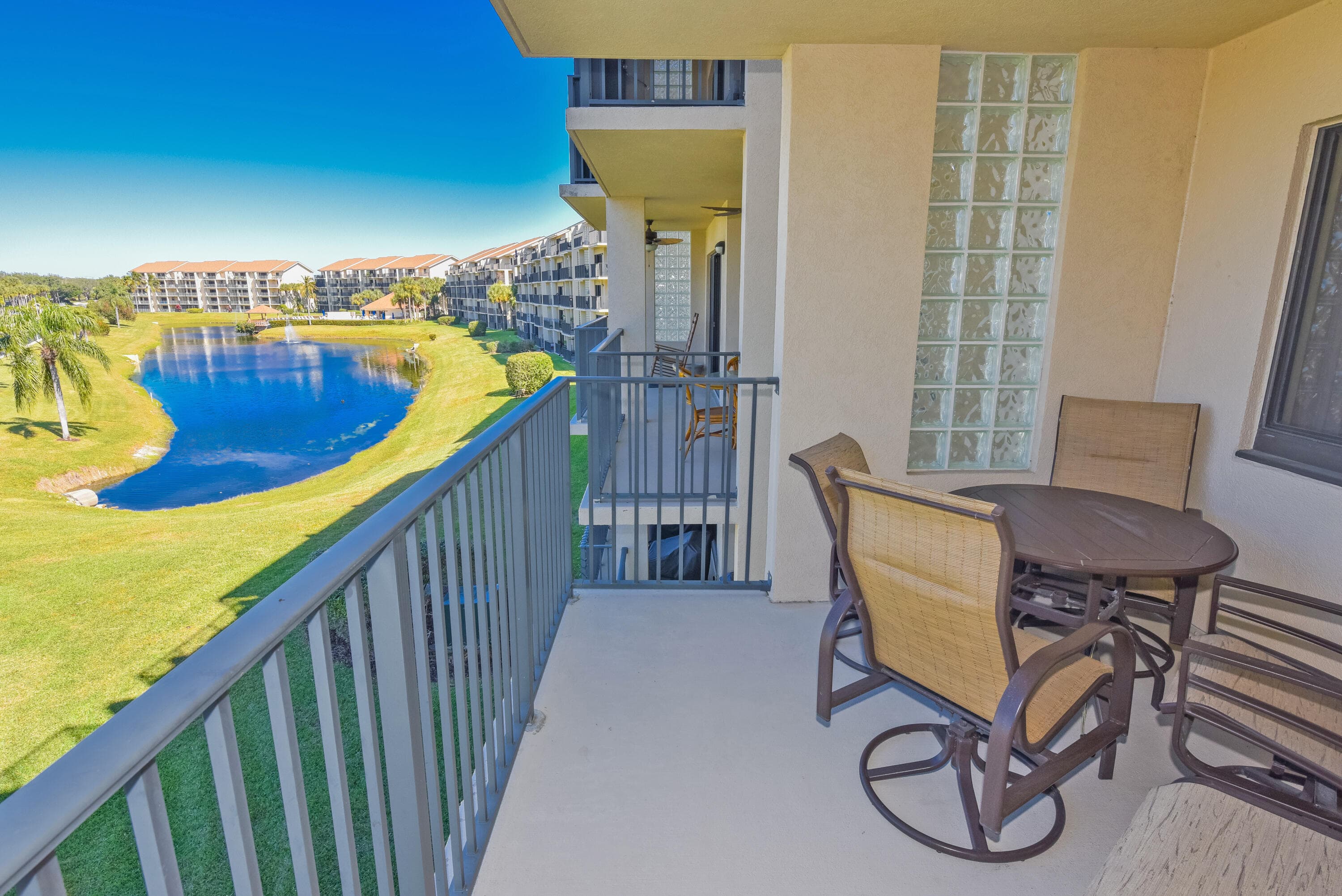 901 Seafarer Circle 302, Jupiter, FL 33477 — photo 29 of 32