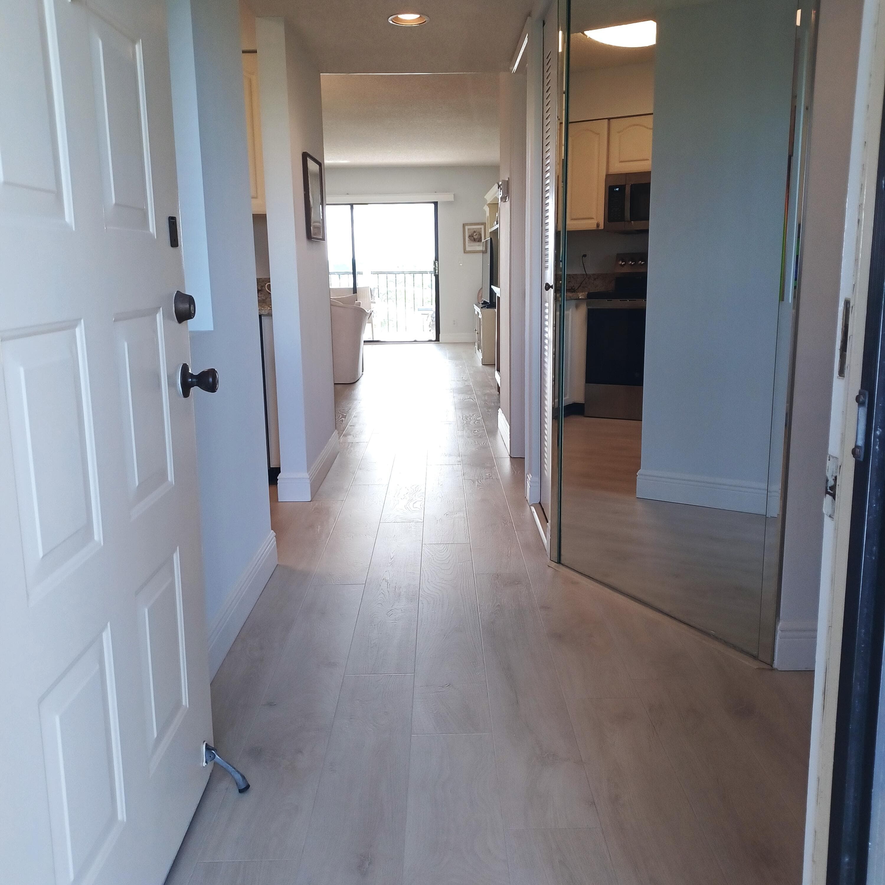 7260 Kinghurst Drive 406, Delray Beach, FL 33446 — photo 16 of 92