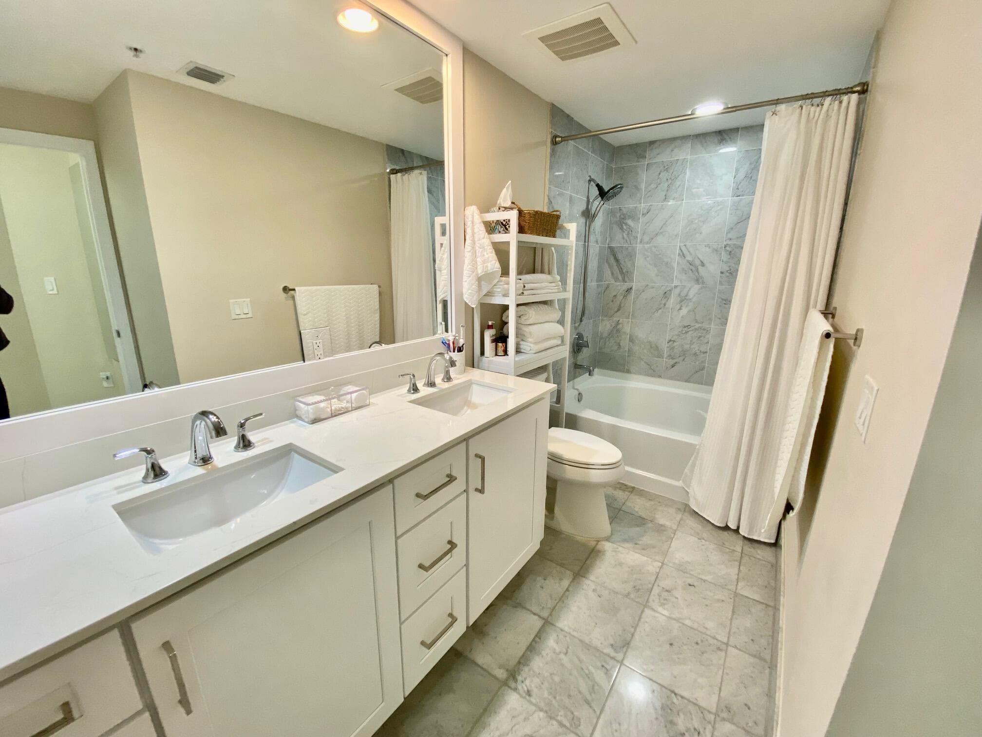 225 NE 1st Street 202, Delray Beach, FL 33444 — photo 15 of 24