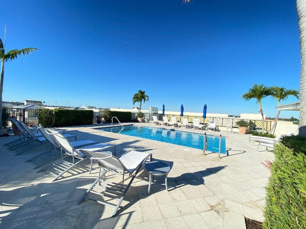 225 NE 1st Street 202, Delray Beach, FL 33444 — photo 20 of 24