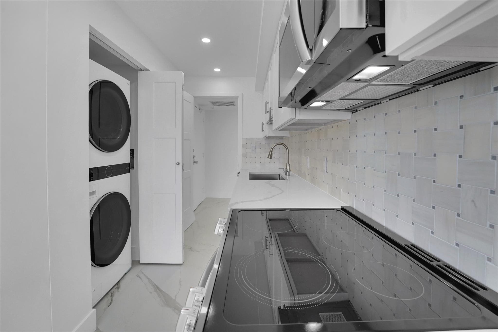 3900 Galt Ocean Drive 511, Fort Lauderdale, FL 33308 — photo 15 of 56