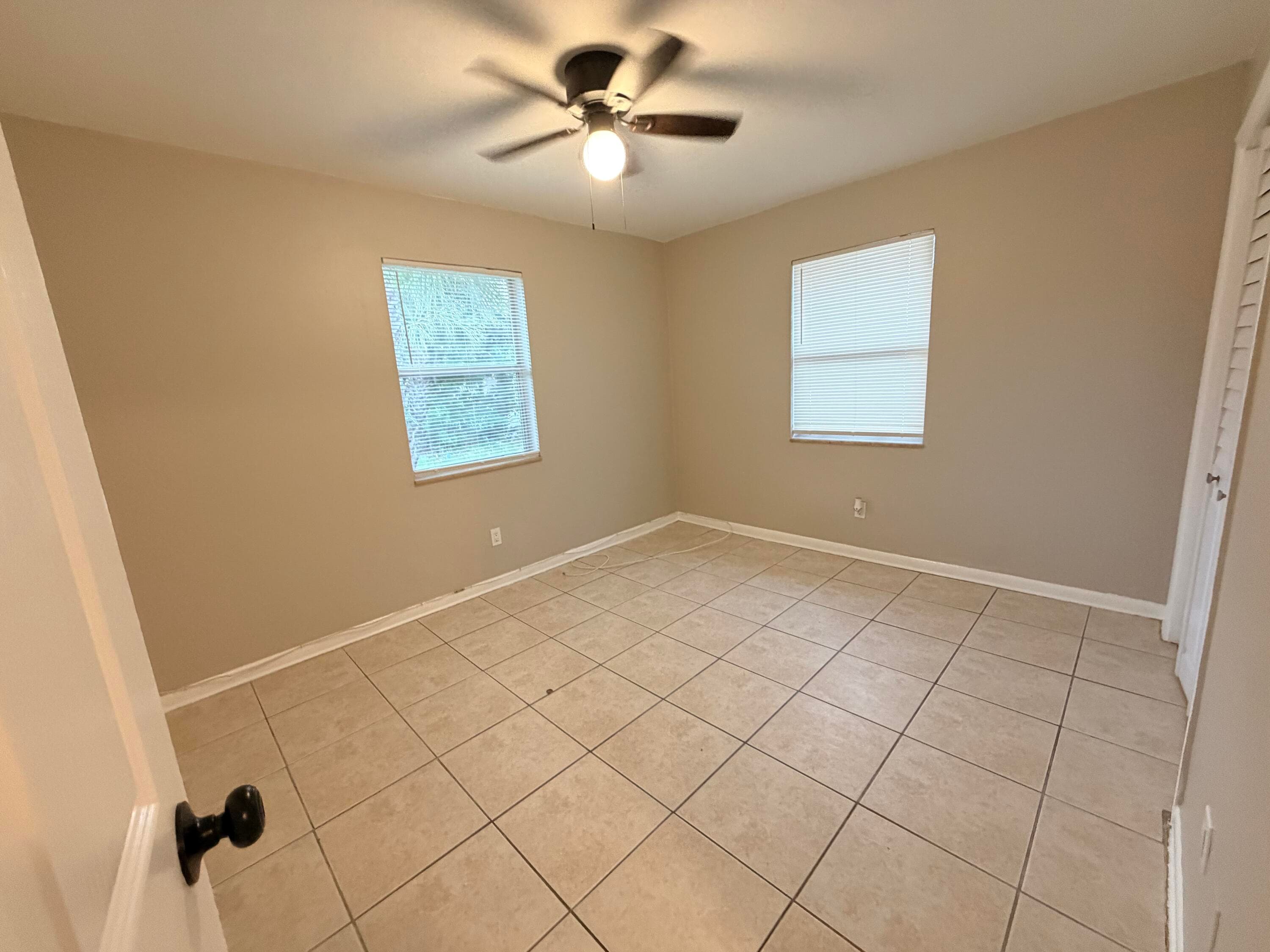 612 4th Street, West Palm Beach, FL 33401 — photo 8 of 13