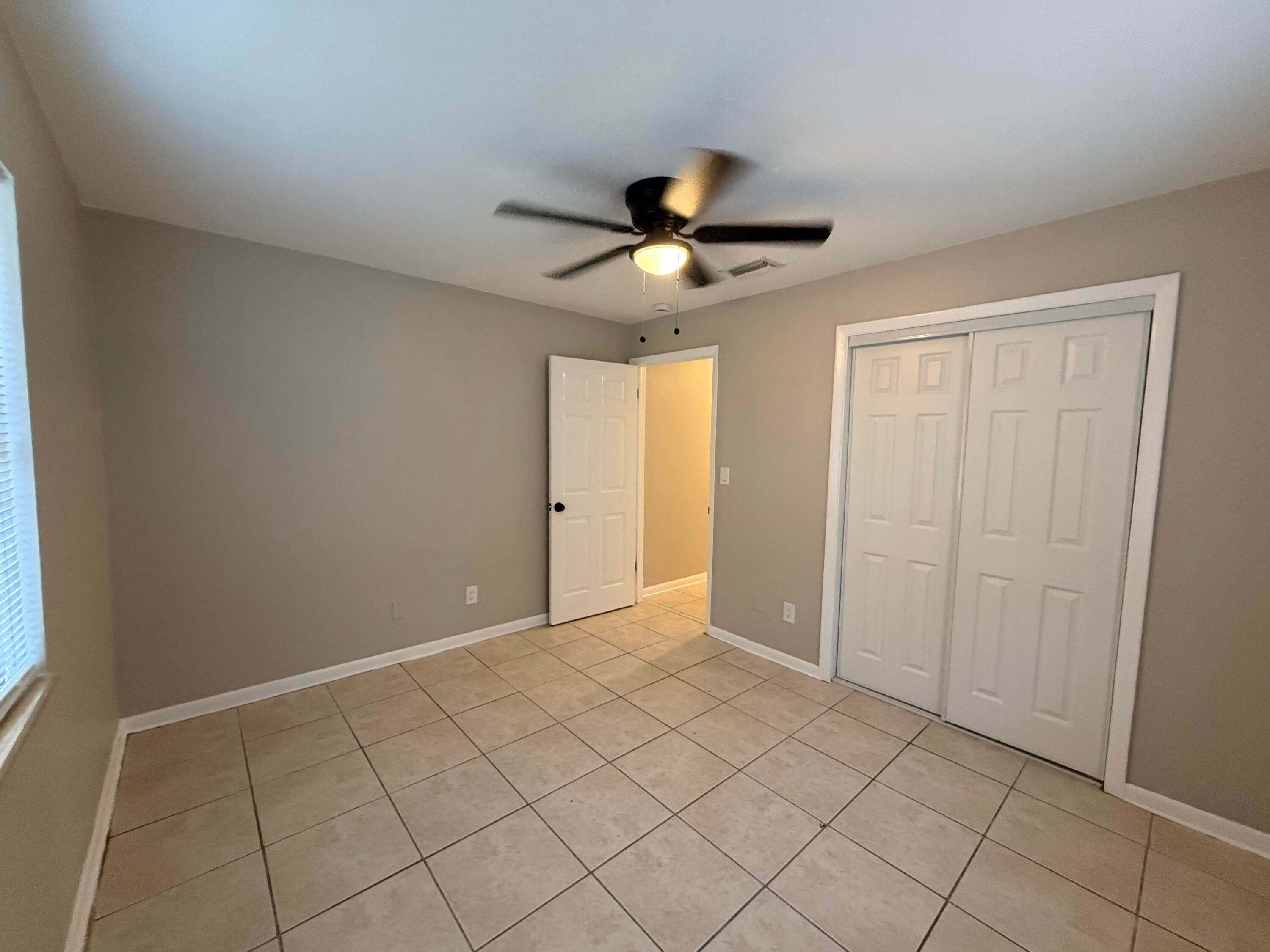 612 4th Street, West Palm Beach, FL 33401 — photo 10 of 13